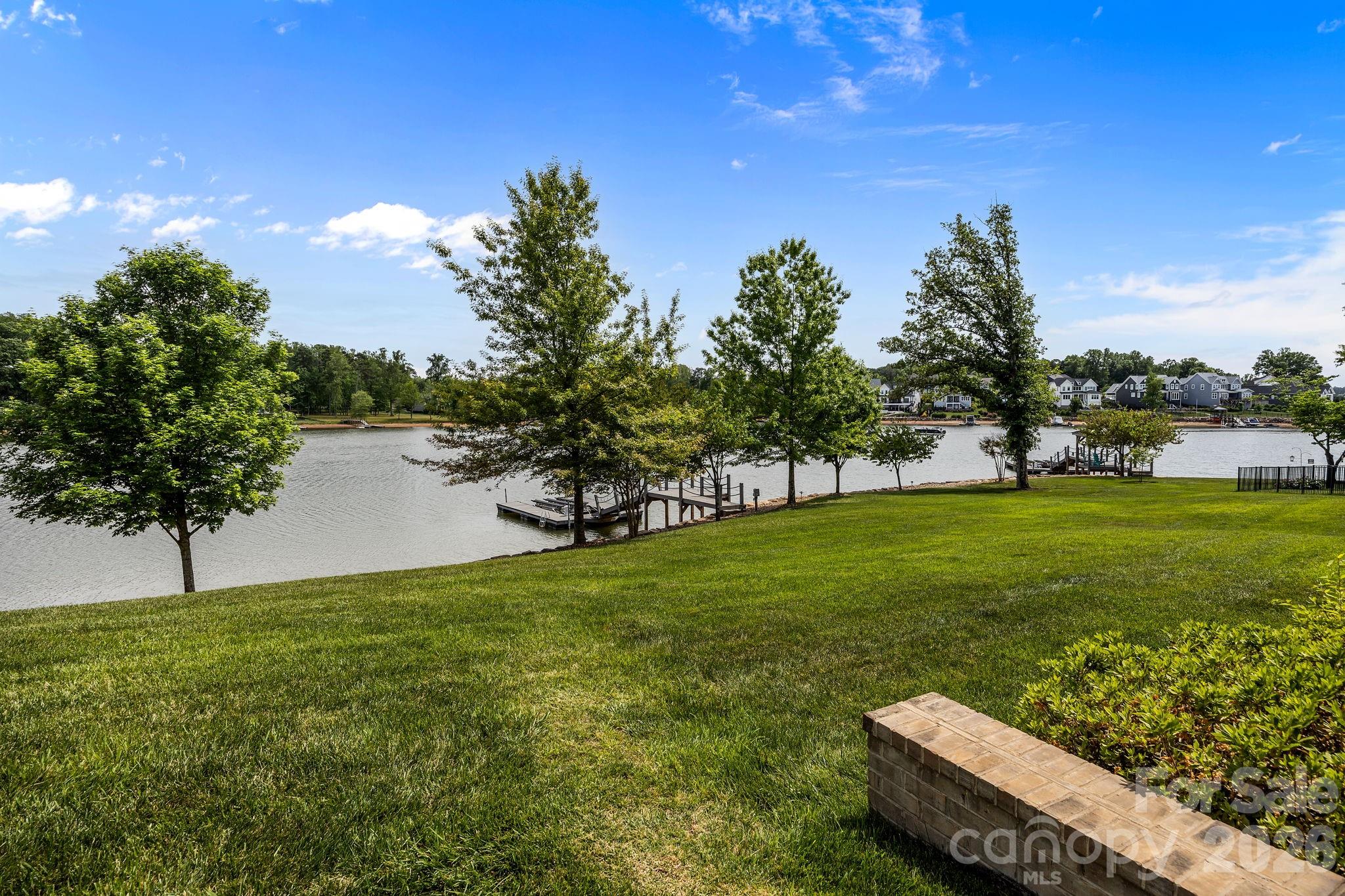 122 Sisters Cove Court — Mooresville