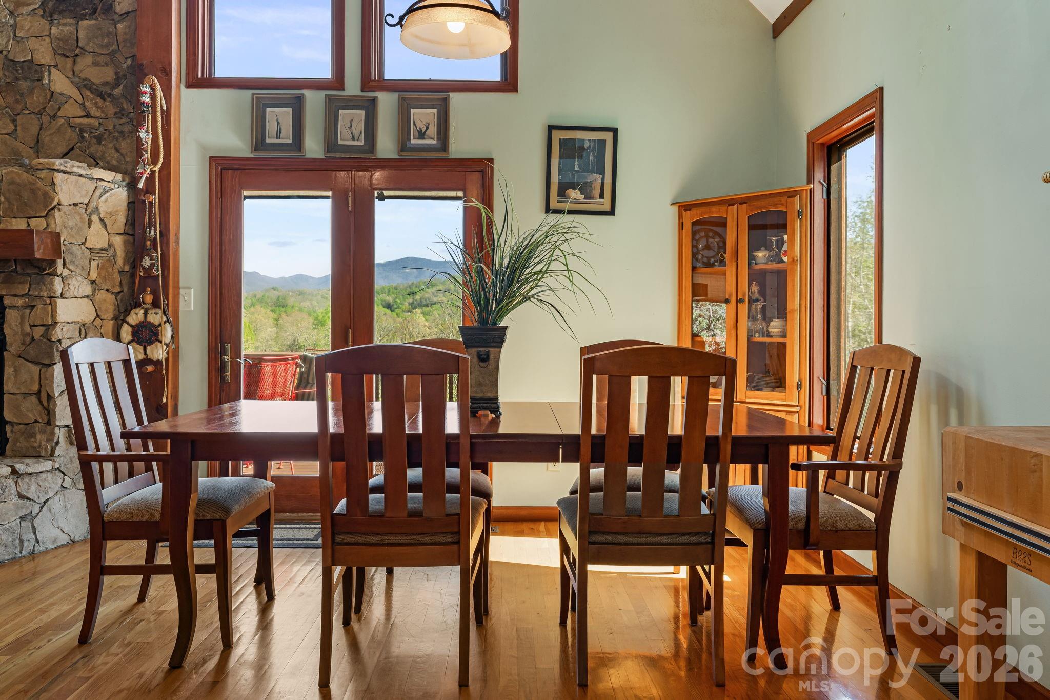 144 Hilltop Road — Black Mountain
