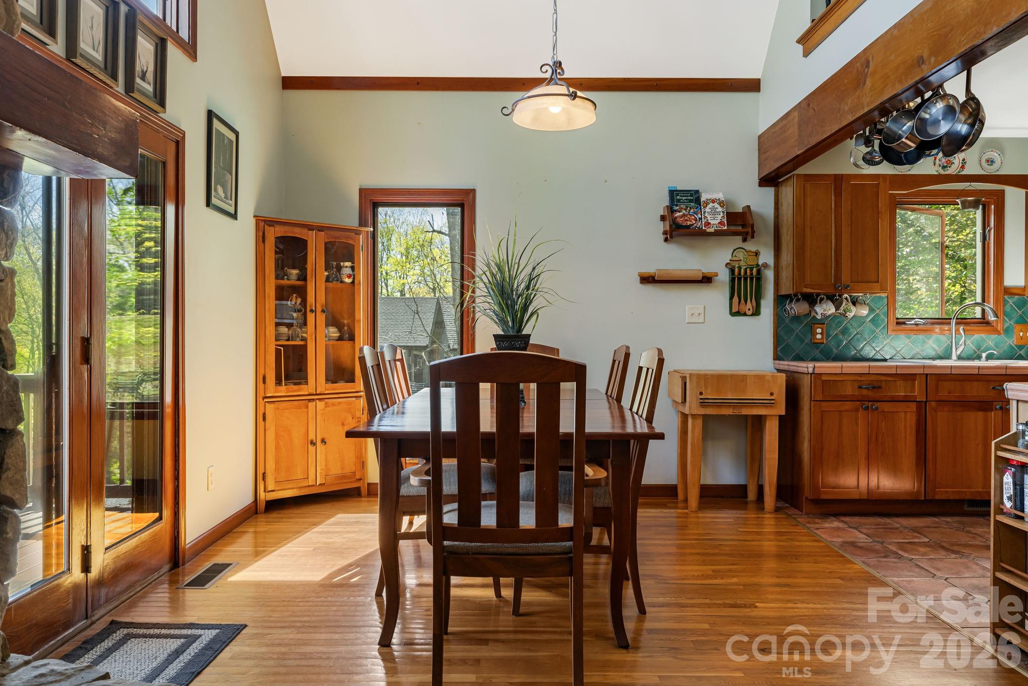 144 Hilltop Road — Black Mountain