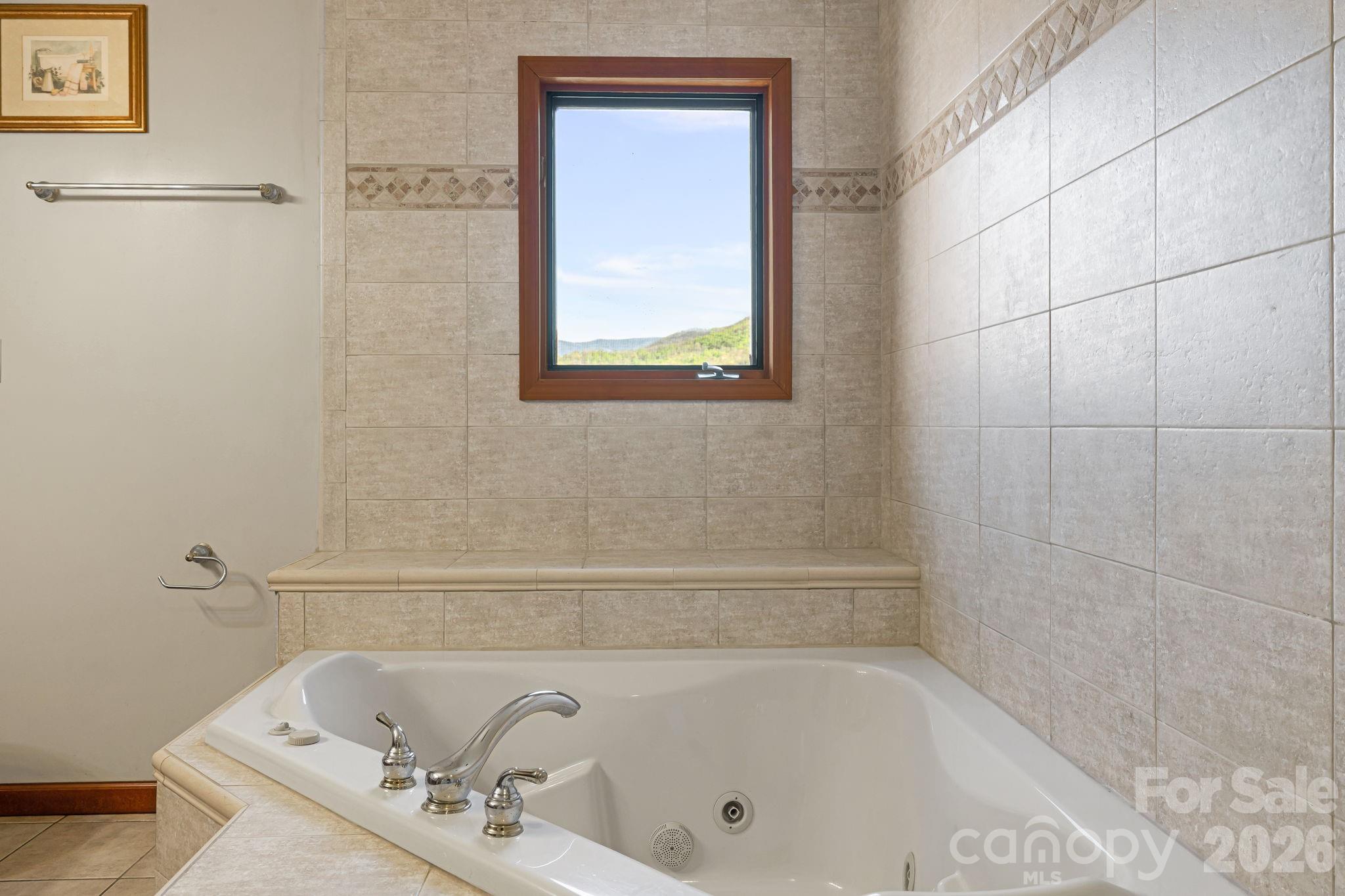 144 Hilltop Road — Black Mountain