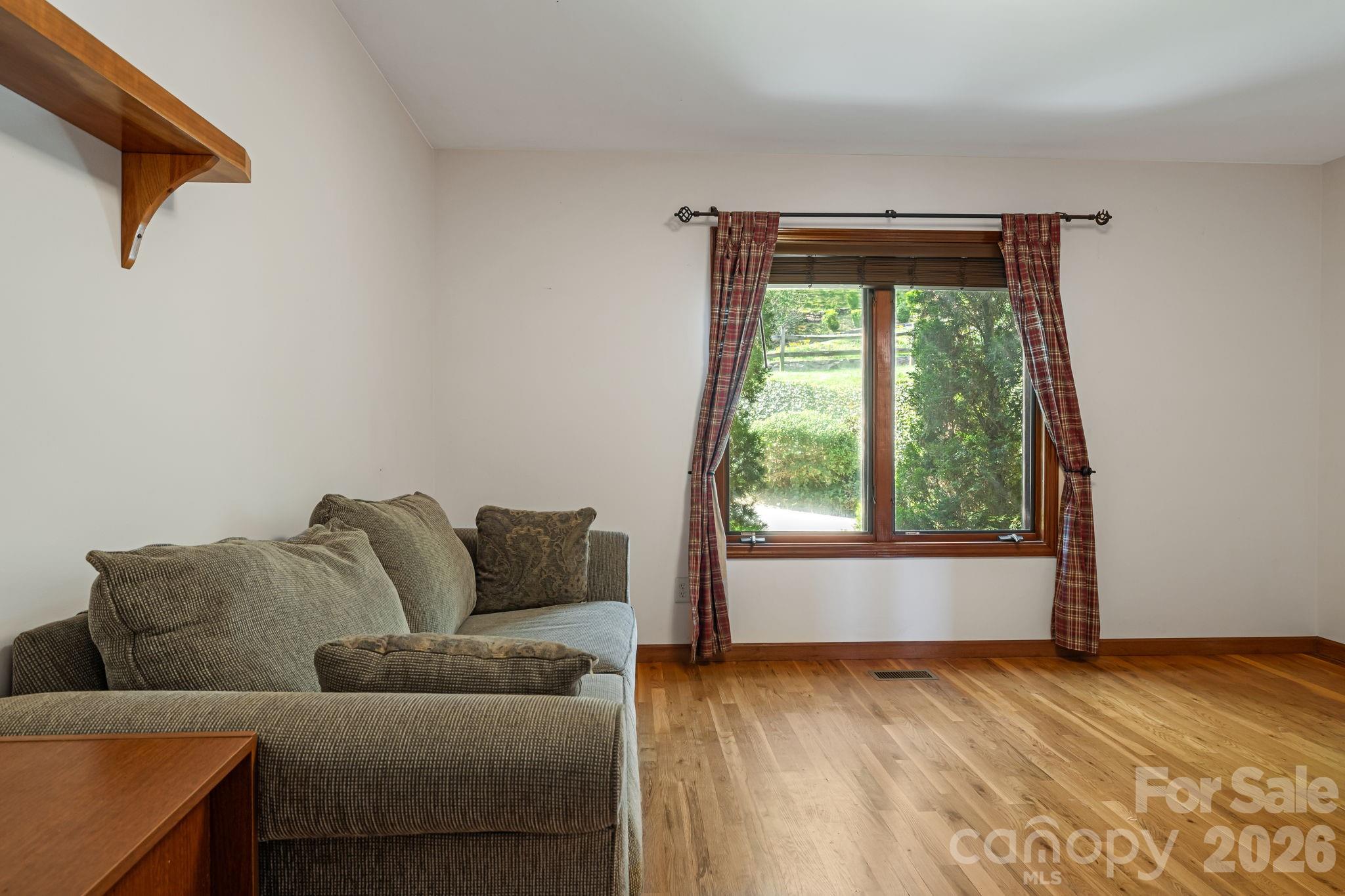 144 Hilltop Road — Black Mountain