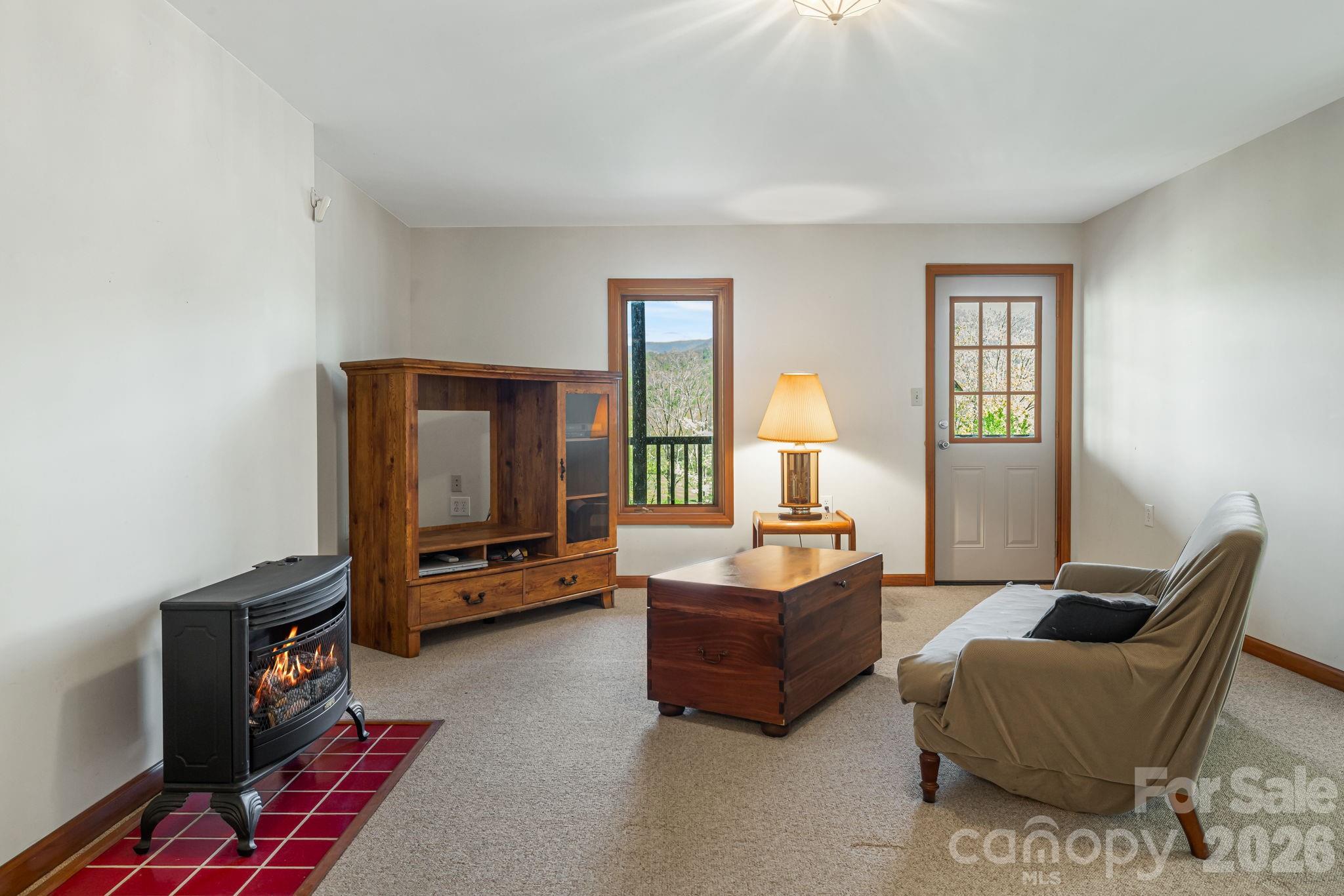 144 Hilltop Road — Black Mountain