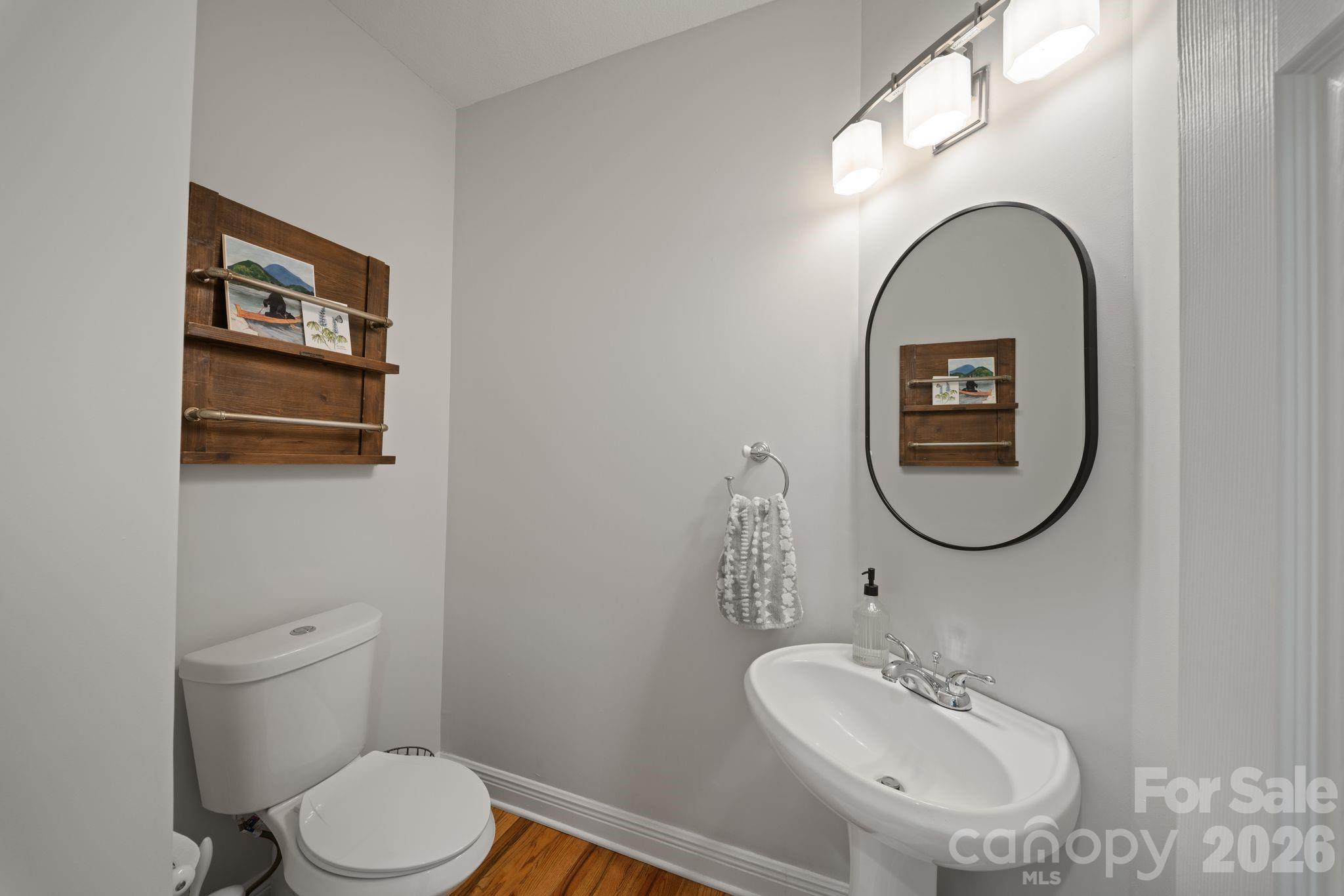104 Black Hawk Ridge — Weaverville