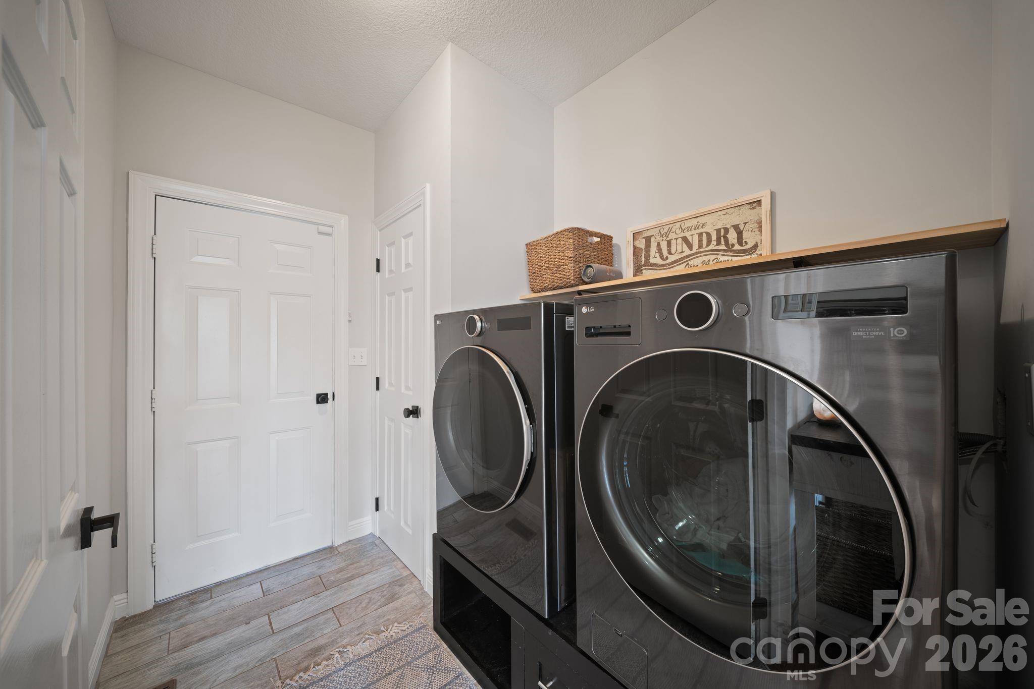 104 Black Hawk Ridge — Weaverville