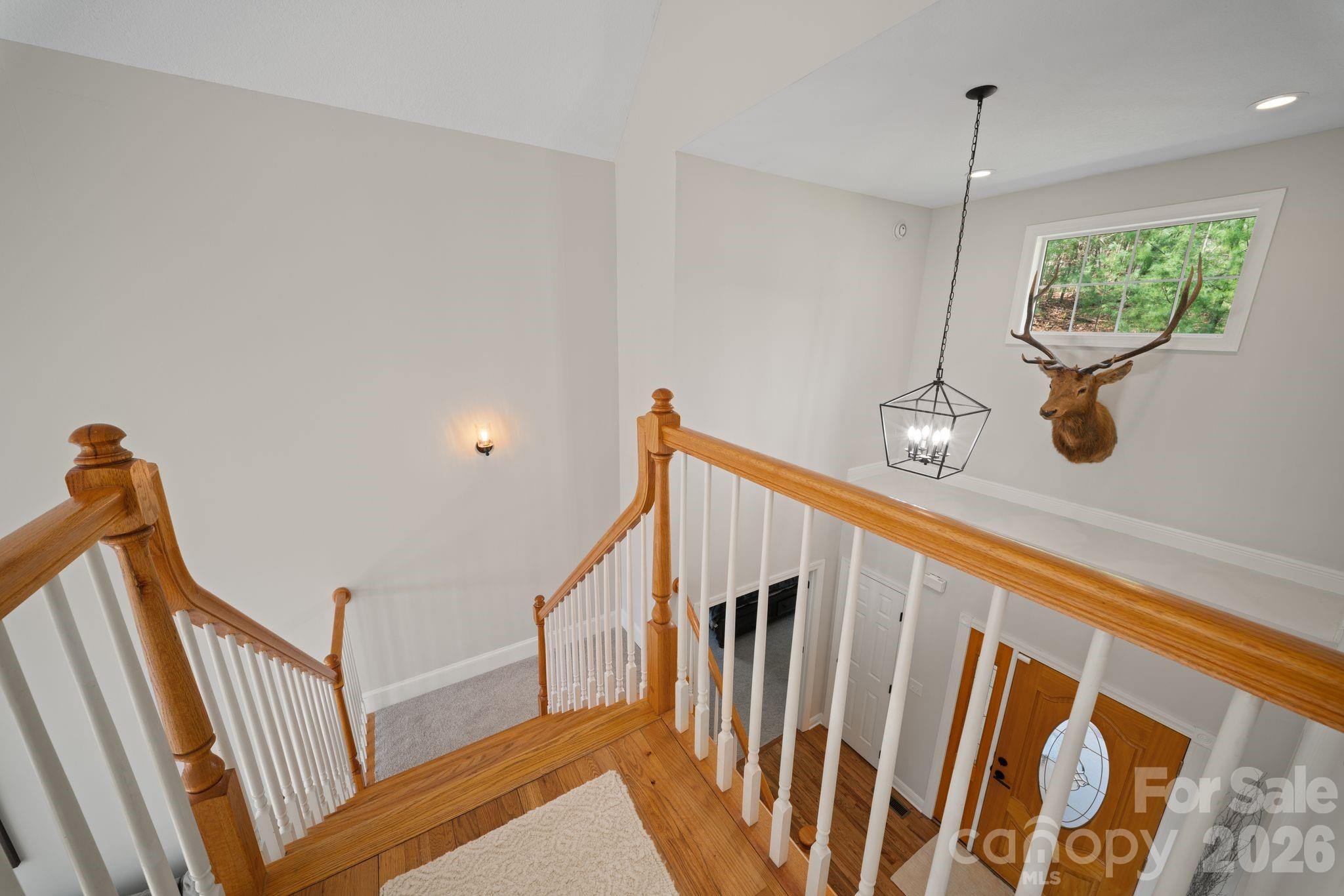 104 Black Hawk Ridge — Weaverville