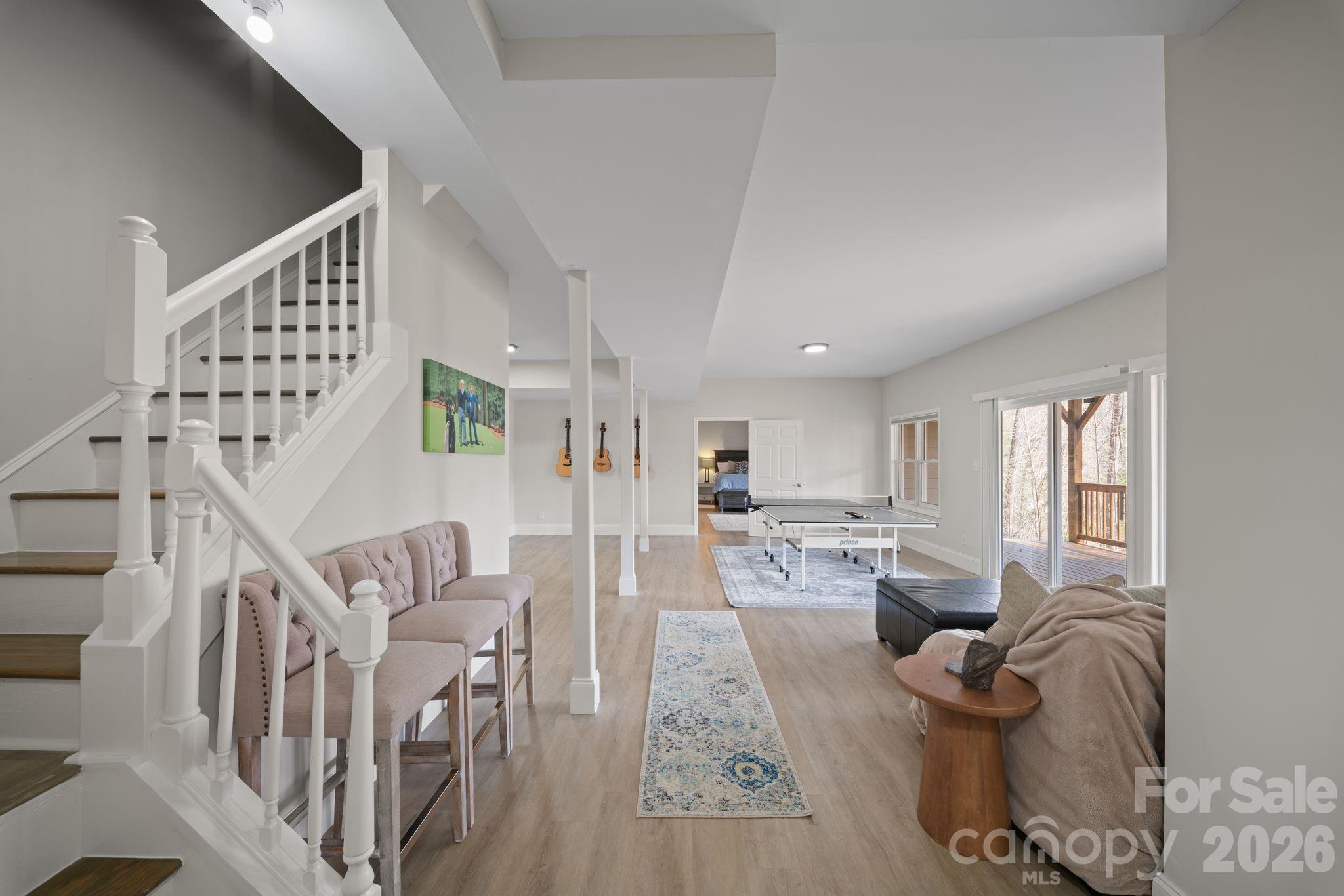 104 Black Hawk Ridge — Weaverville