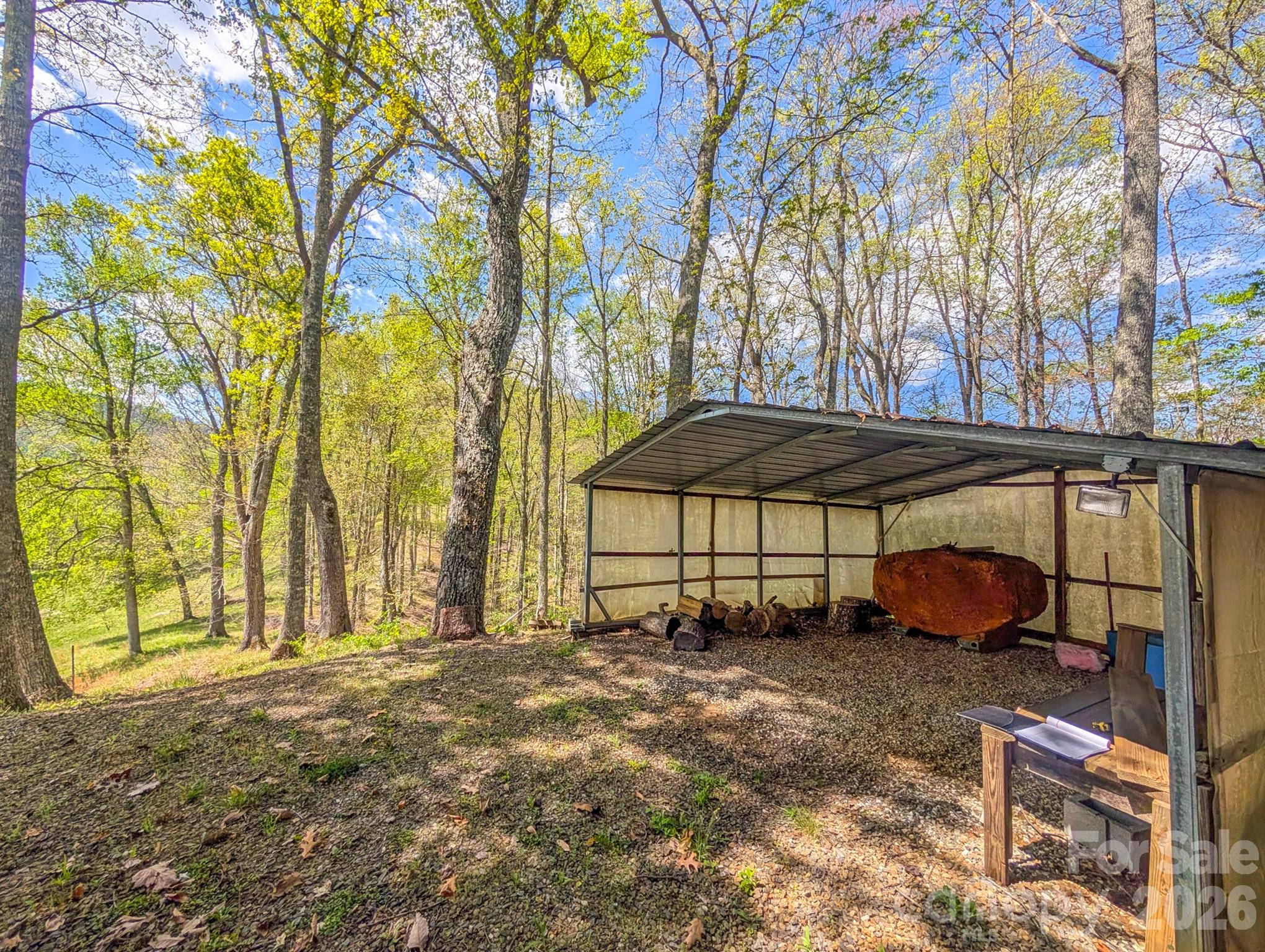572 Pleasant Valley Road — Burnsville