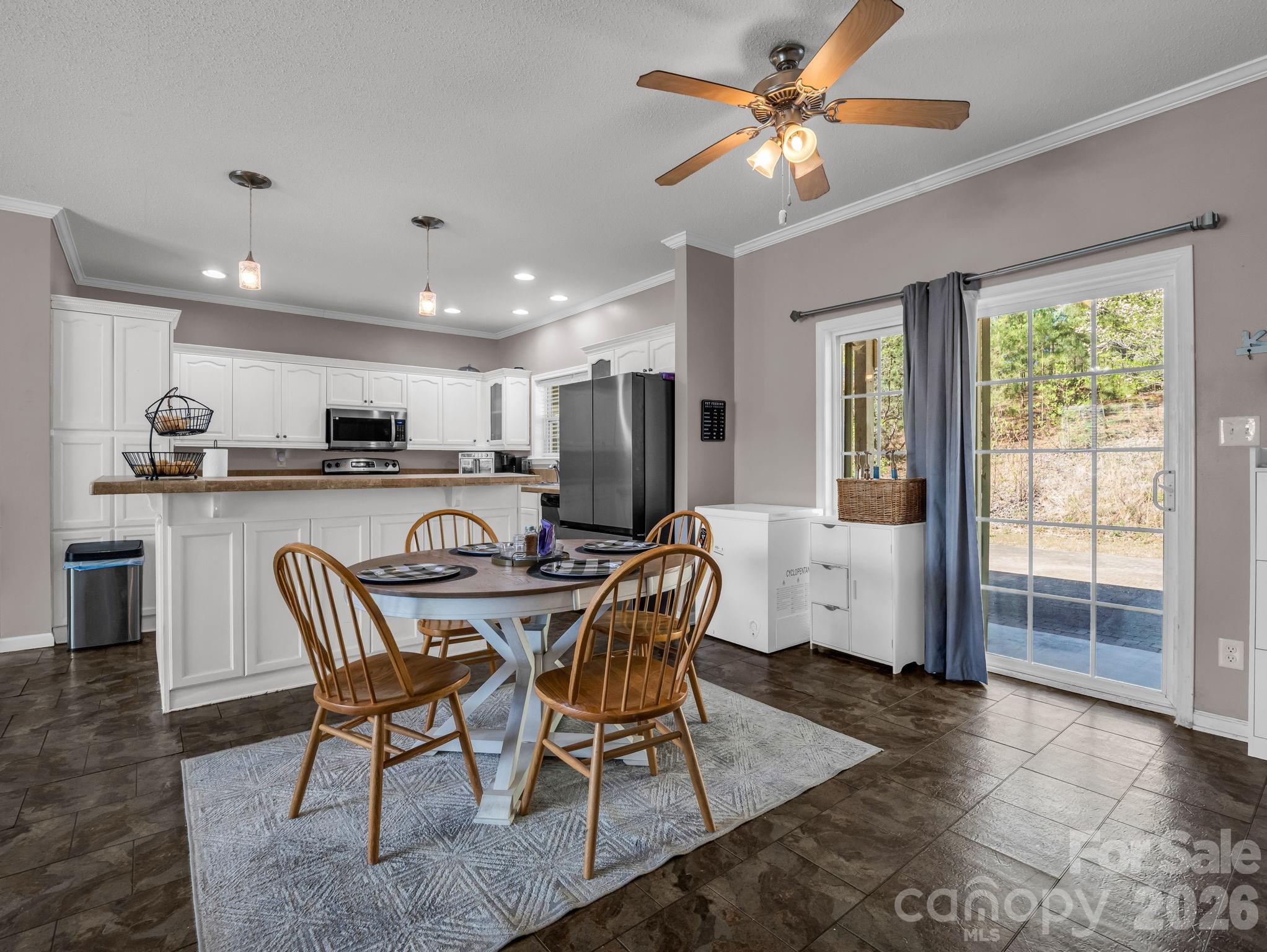 426 River Road — Rutherfordton