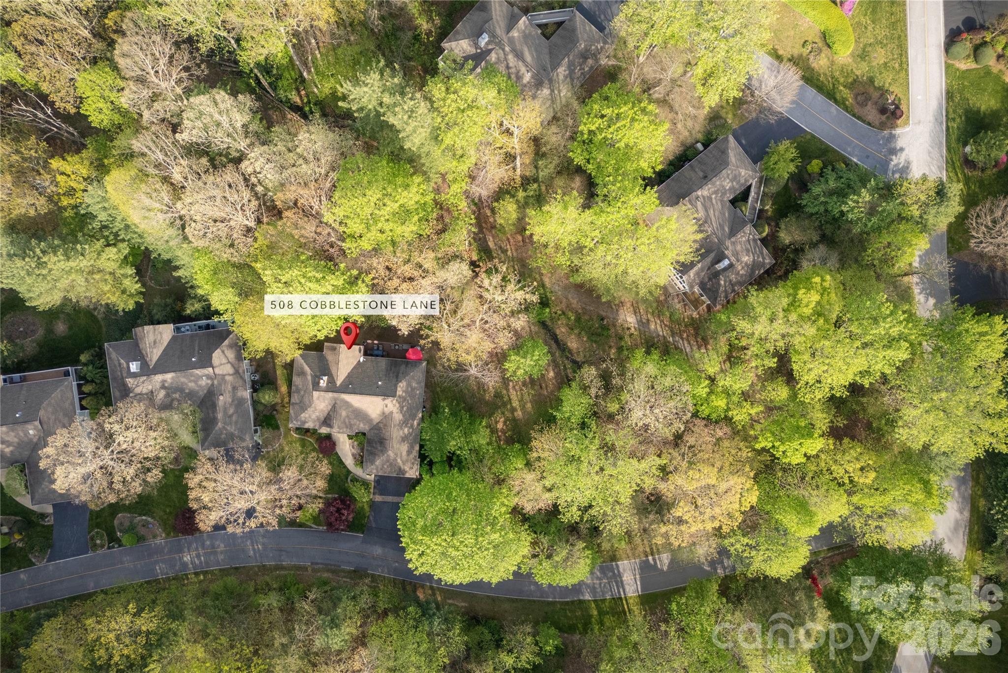 508 Cobblestone Lane — Flat Rock