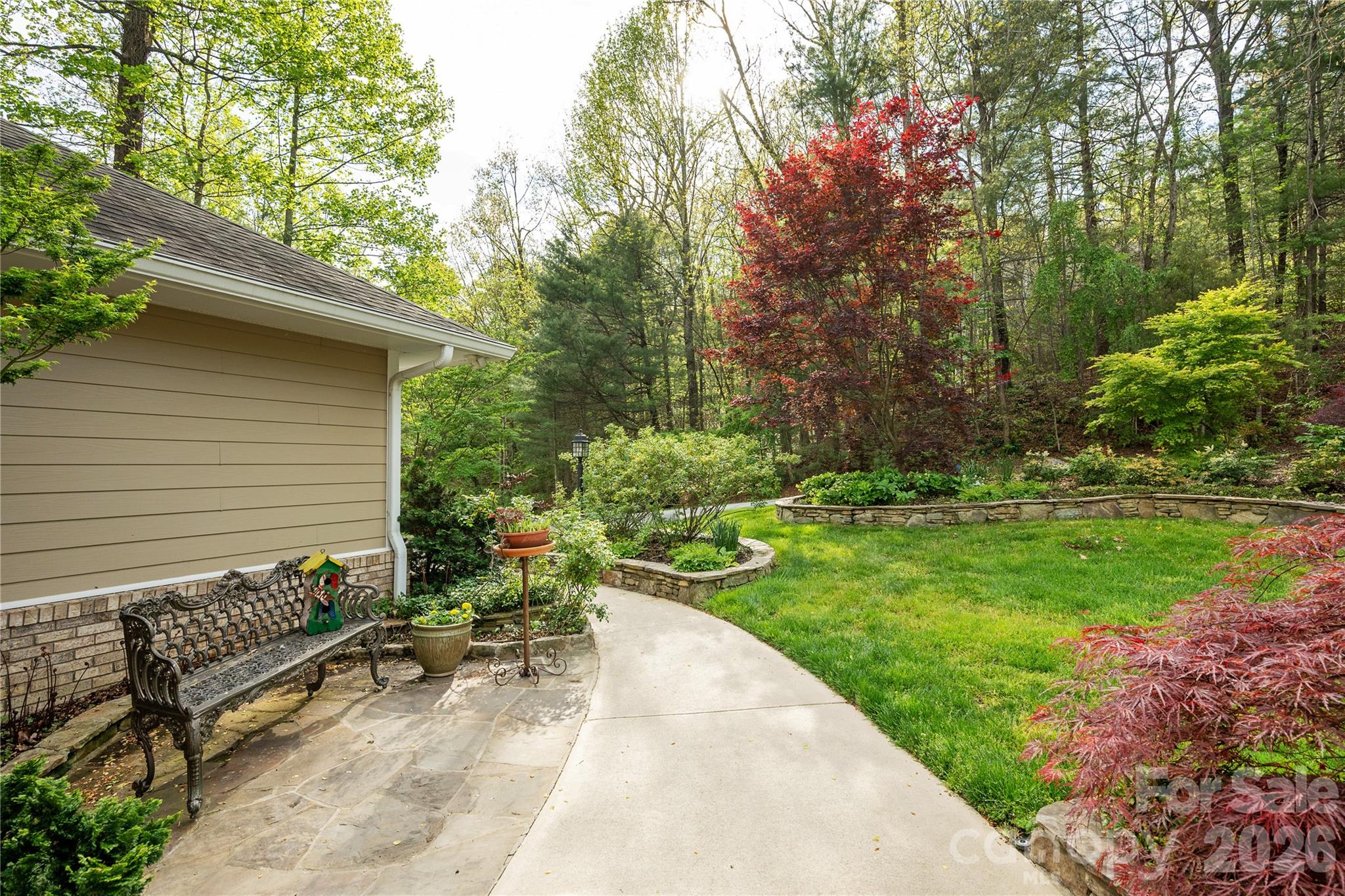508 Cobblestone Lane — Flat Rock