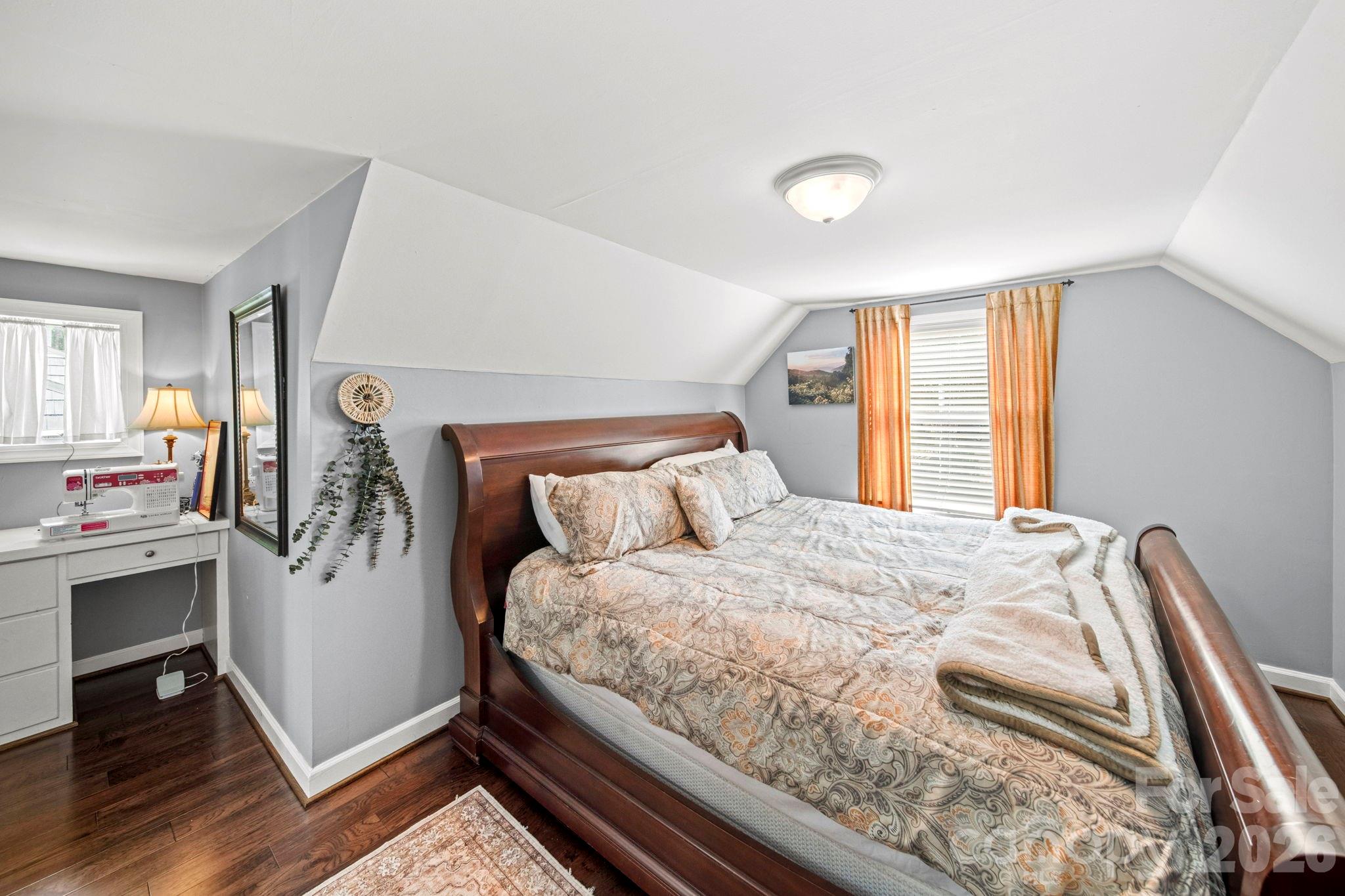 421 Tywood Street NE — Lenoir