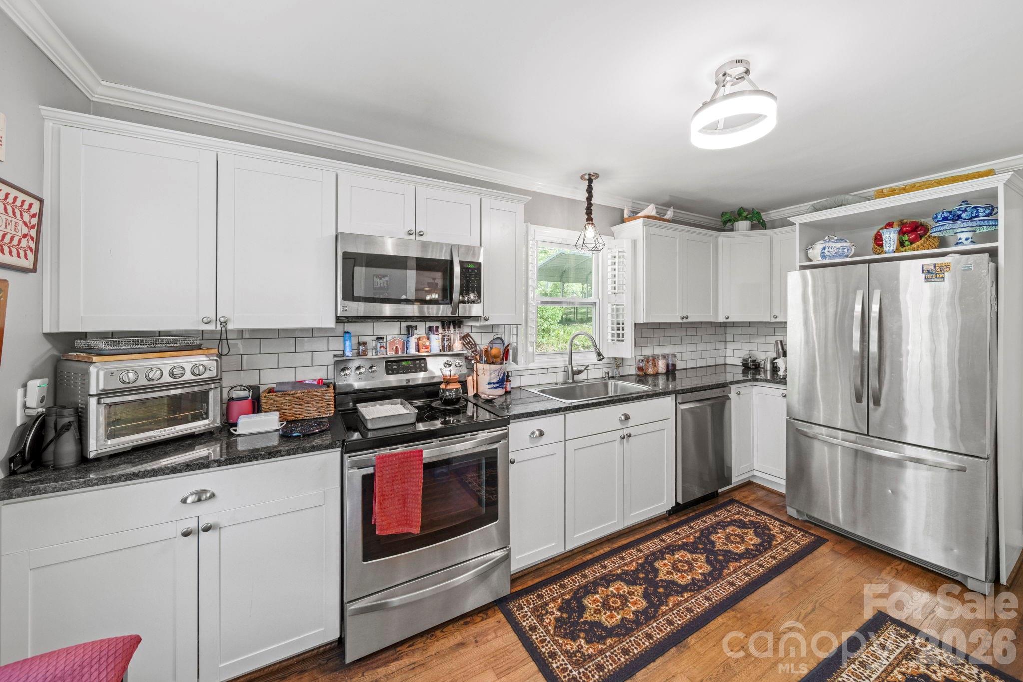 421 Tywood Street NE — Lenoir