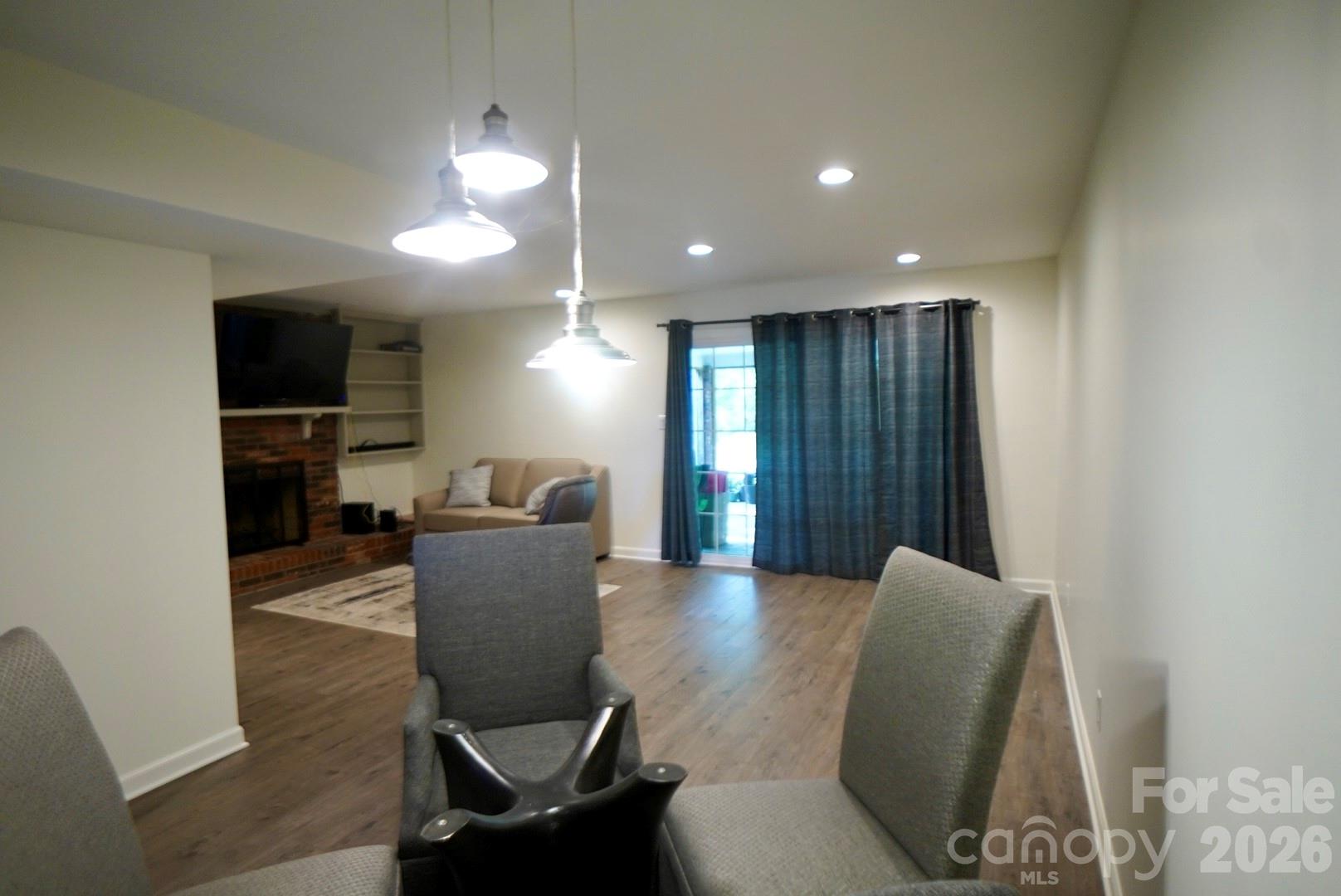 2705 N Center Street #36 — Hickory