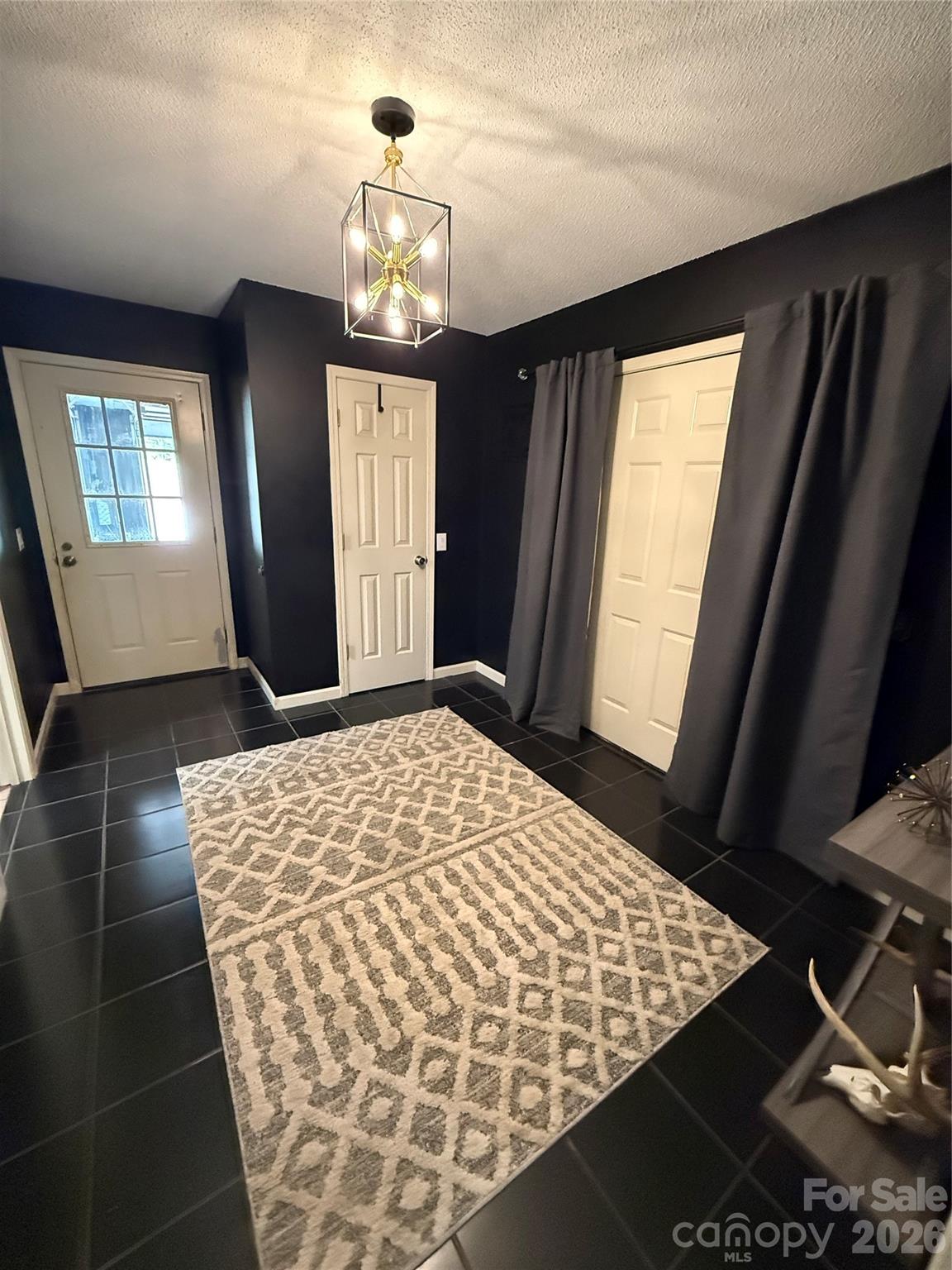 2922 Lovie Lane — Hudson
