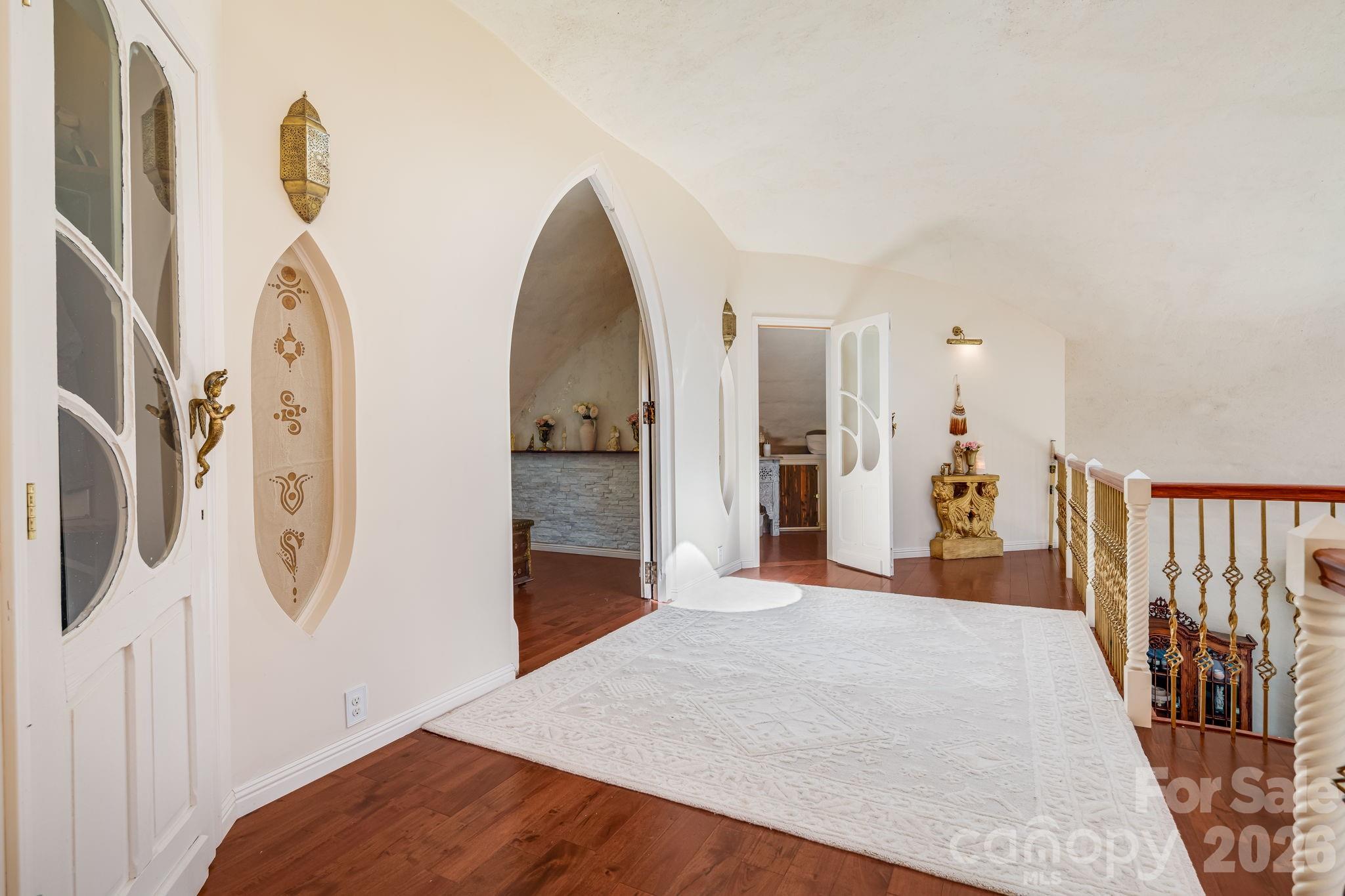 44 Azura Gdns None — Weaverville