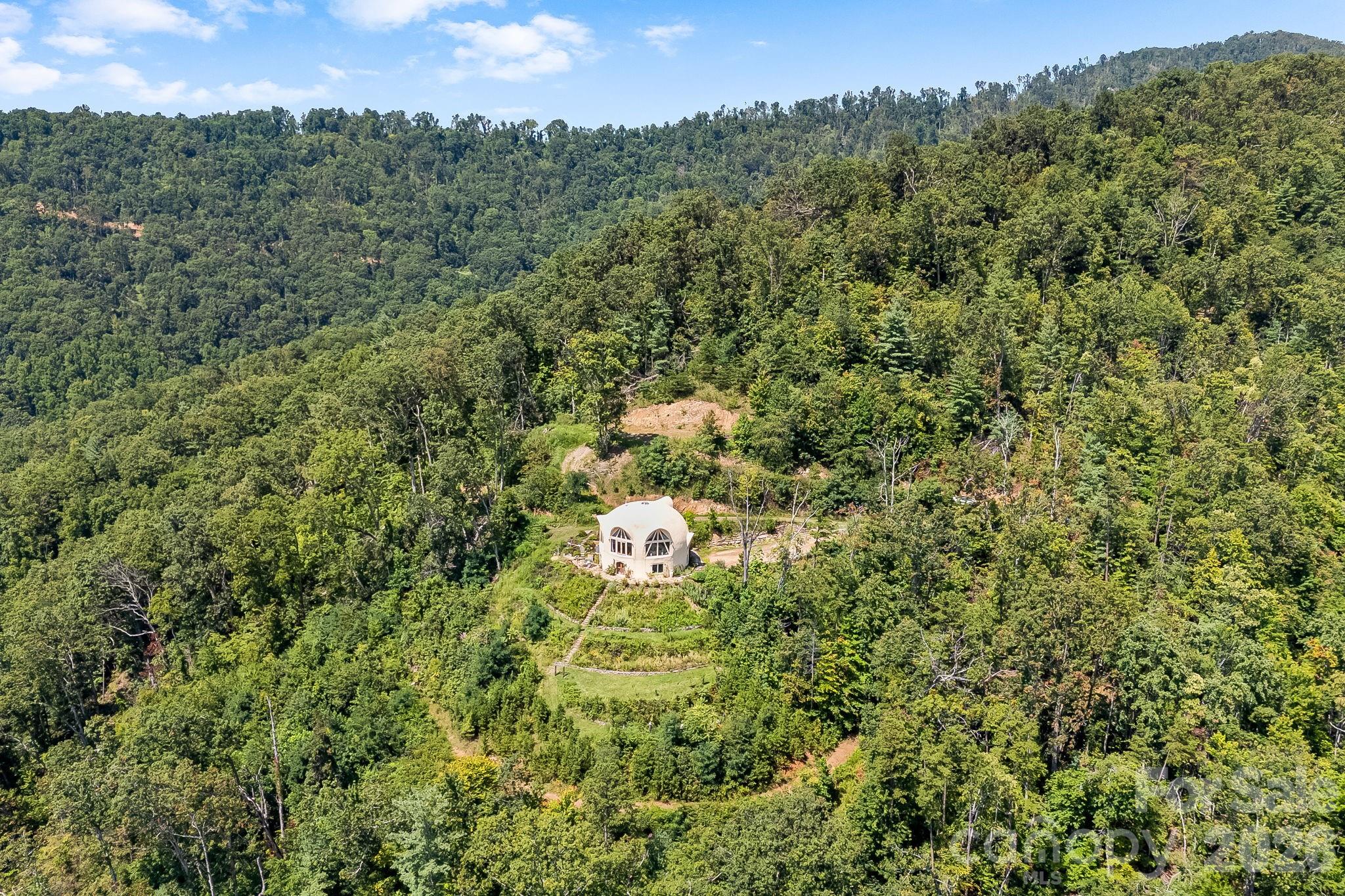 44 Azura Gdns None — Weaverville