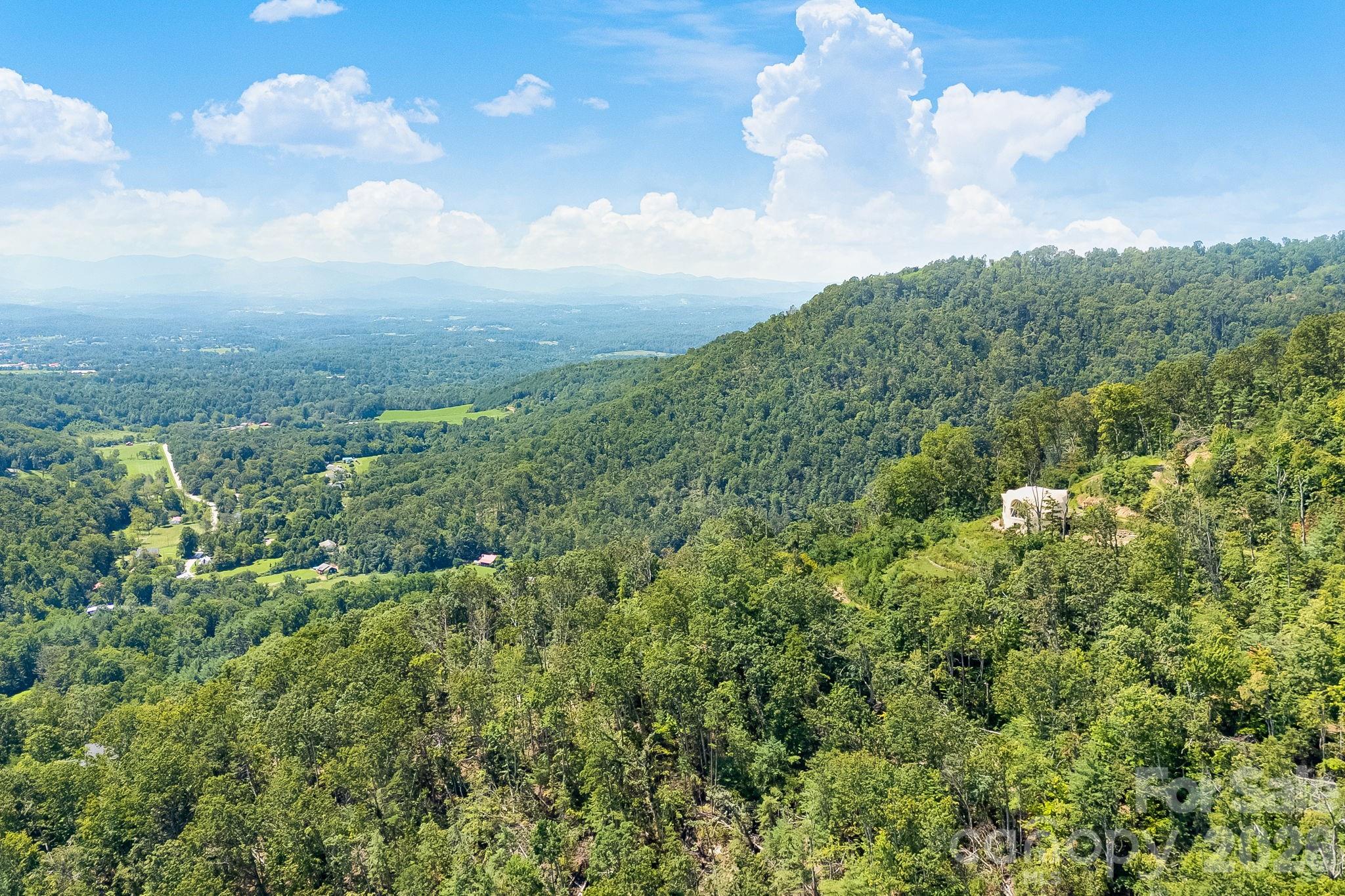 44 Azura Gdns None — Weaverville