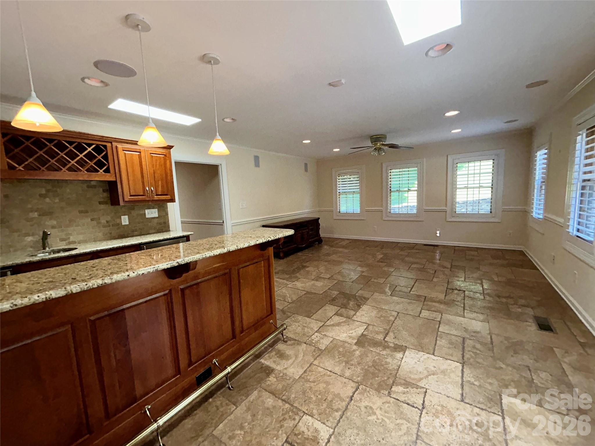 900 Courtney Court SE #49 — Concord