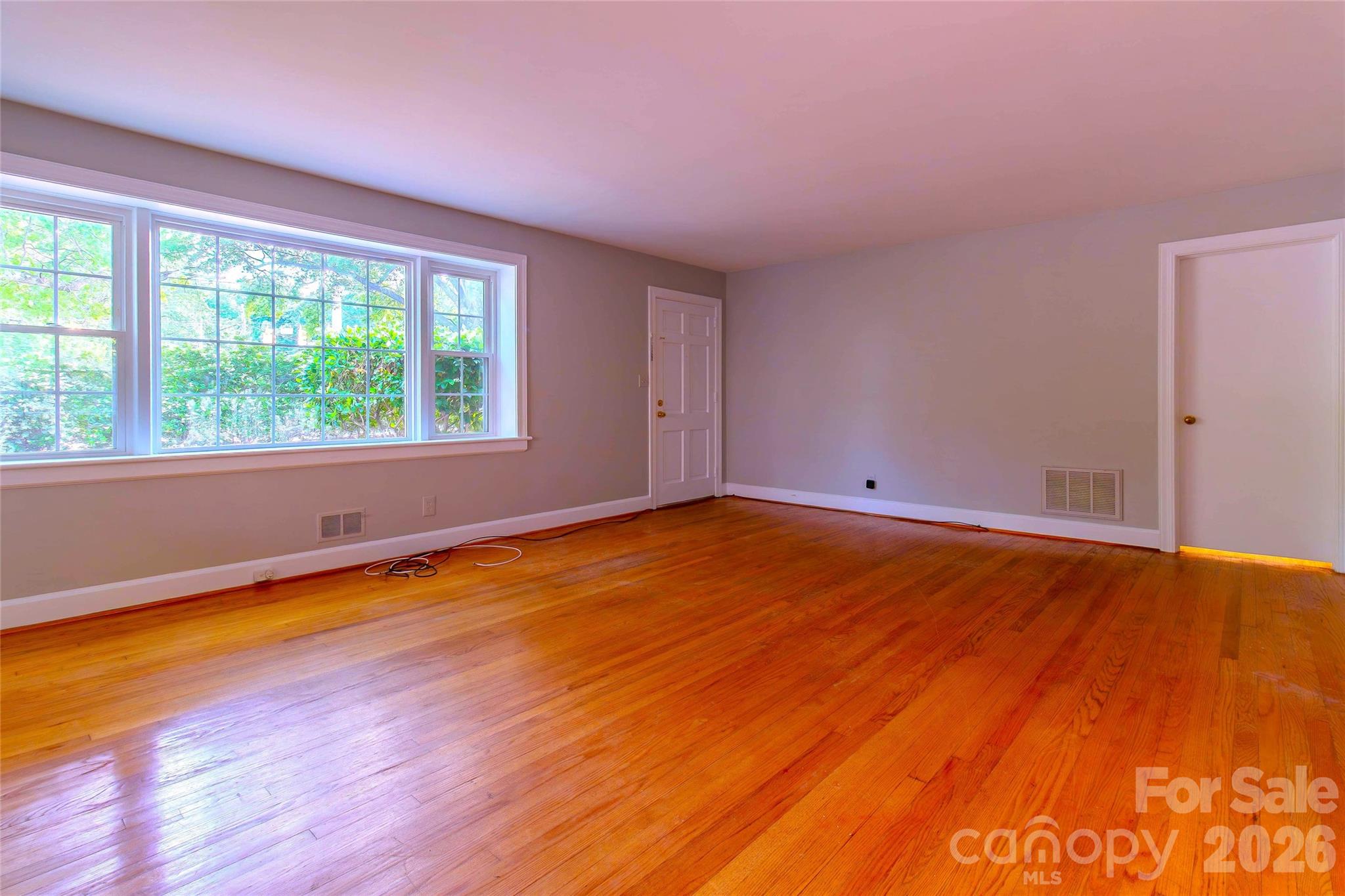 3428 Wade Avenue — Raleigh