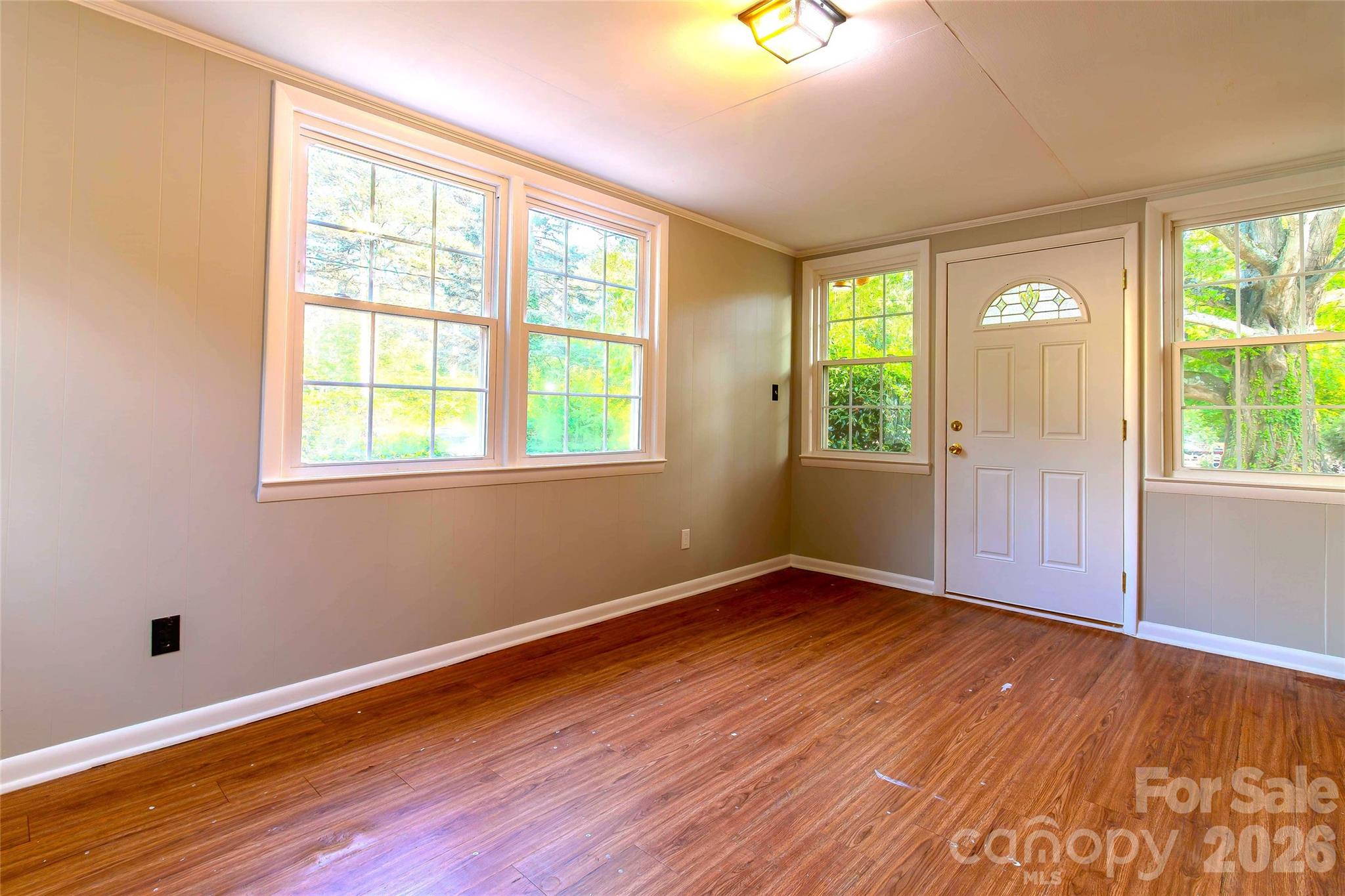 3428 Wade Avenue — Raleigh