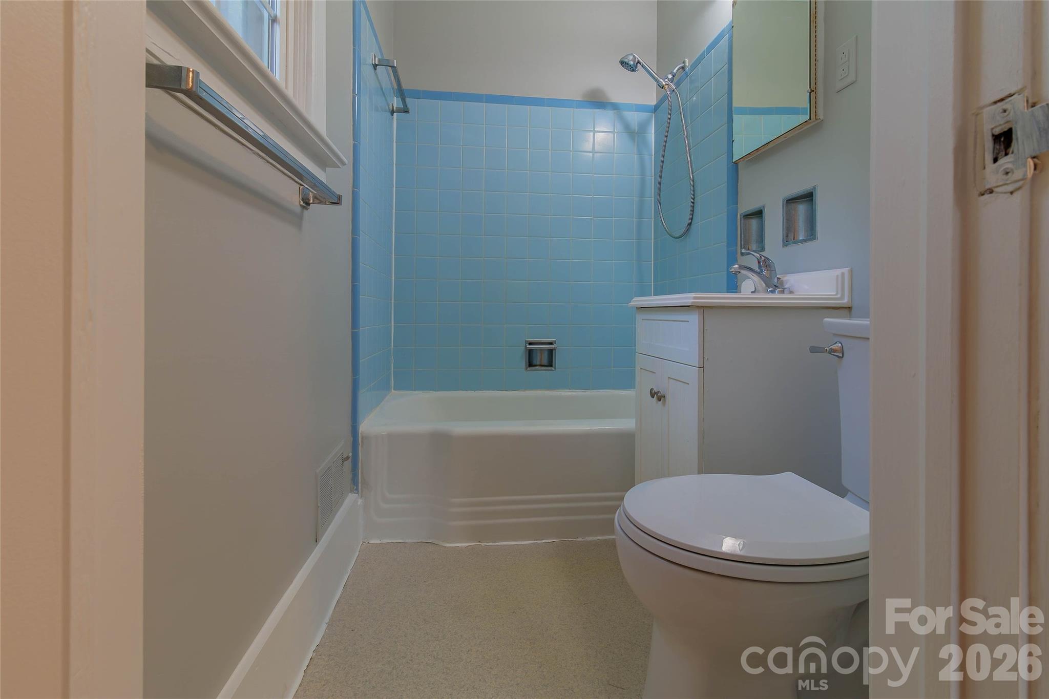 3428 Wade Avenue — Raleigh