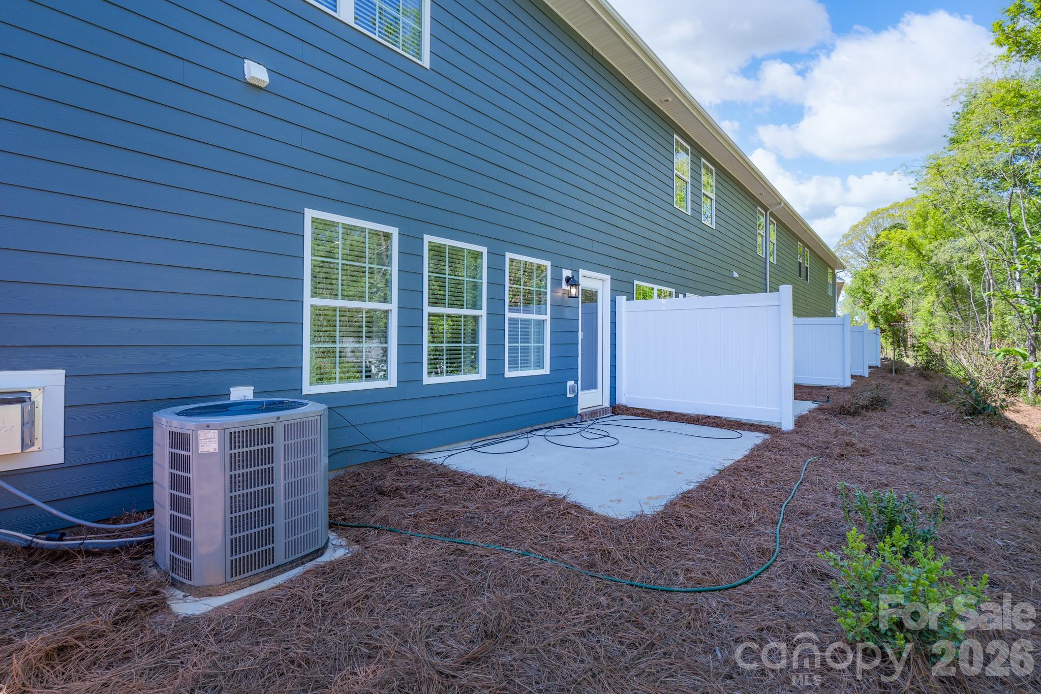 4085 Port Richmond Avenue #20 — Gastonia