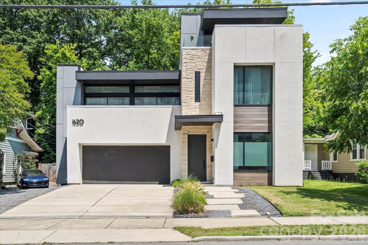 1620 S Tryon Street — Charlotte