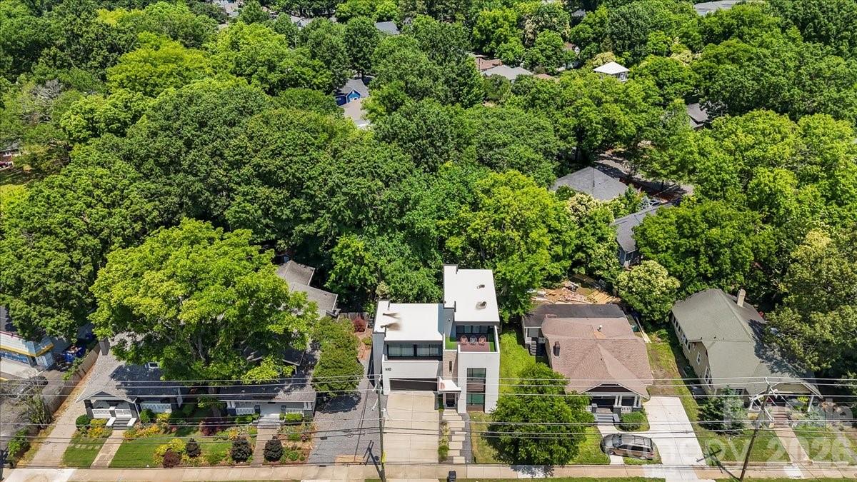 1620 S Tryon Street — Charlotte