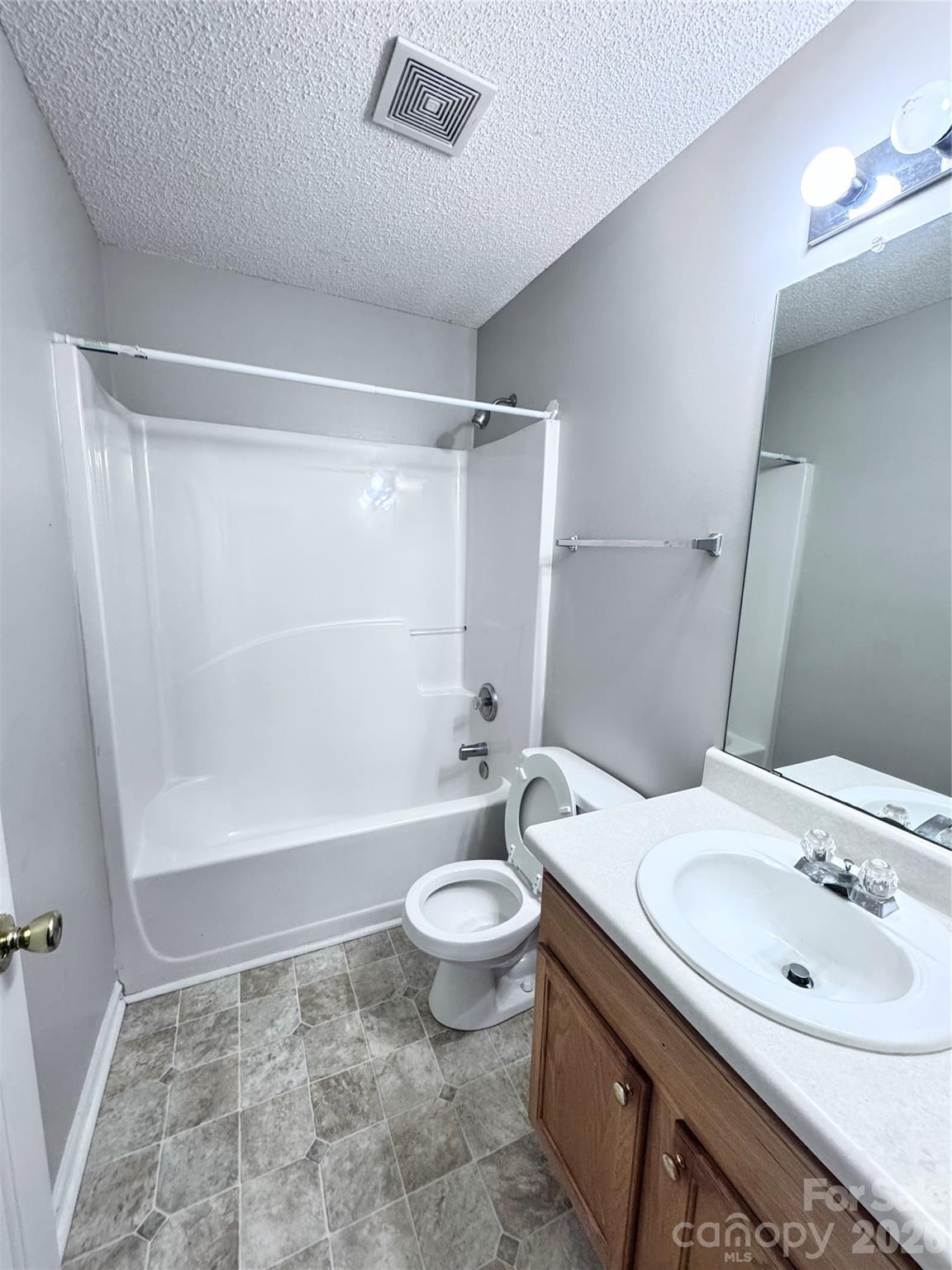 6528 Forest Cross Drive — Charlotte