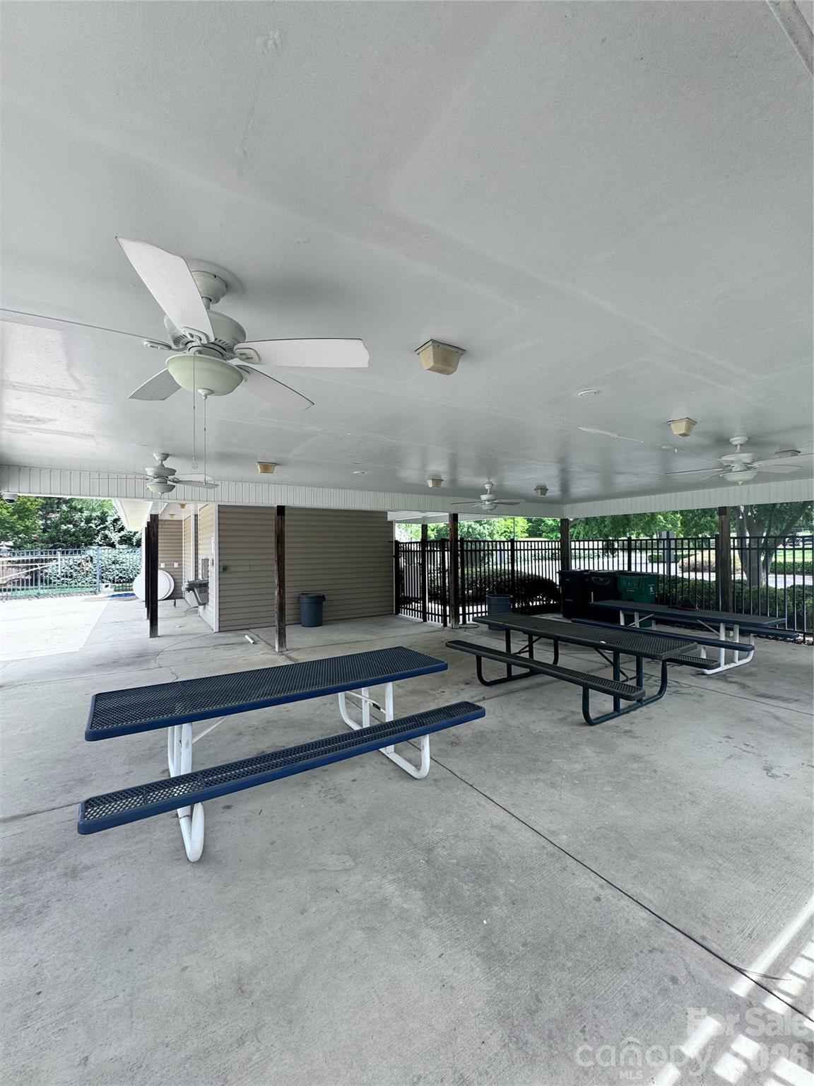 6528 Forest Cross Drive — Charlotte