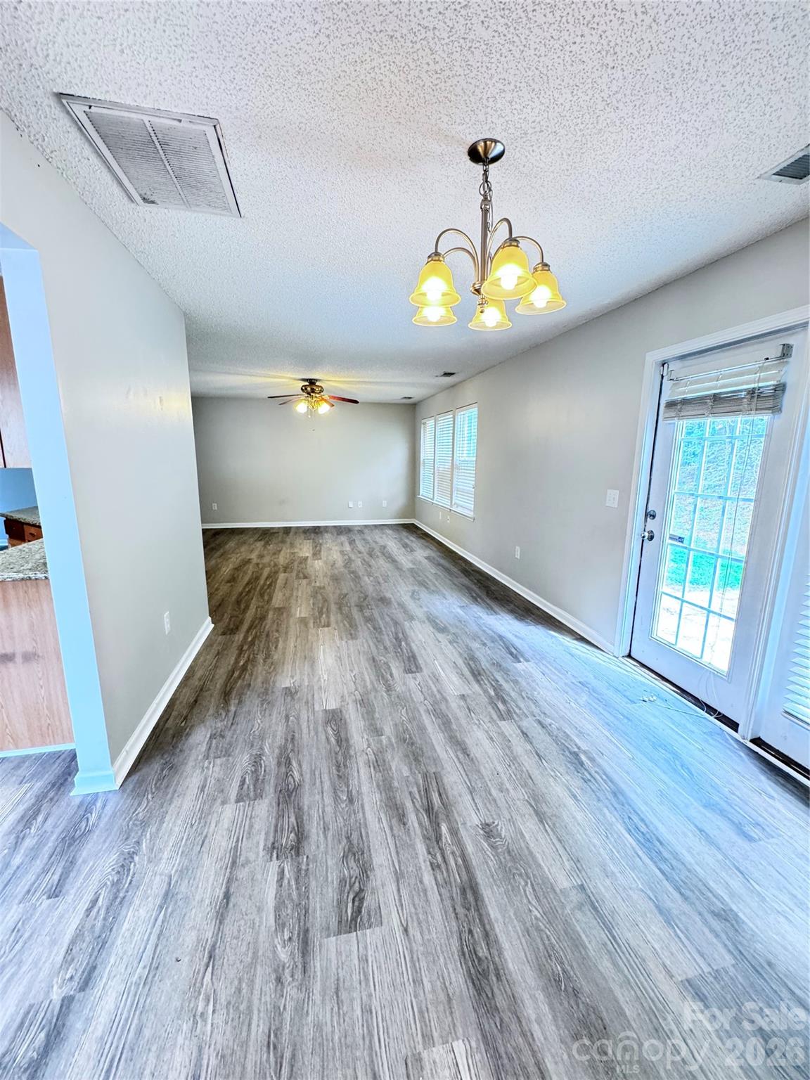 6528 Forest Cross Drive — Charlotte