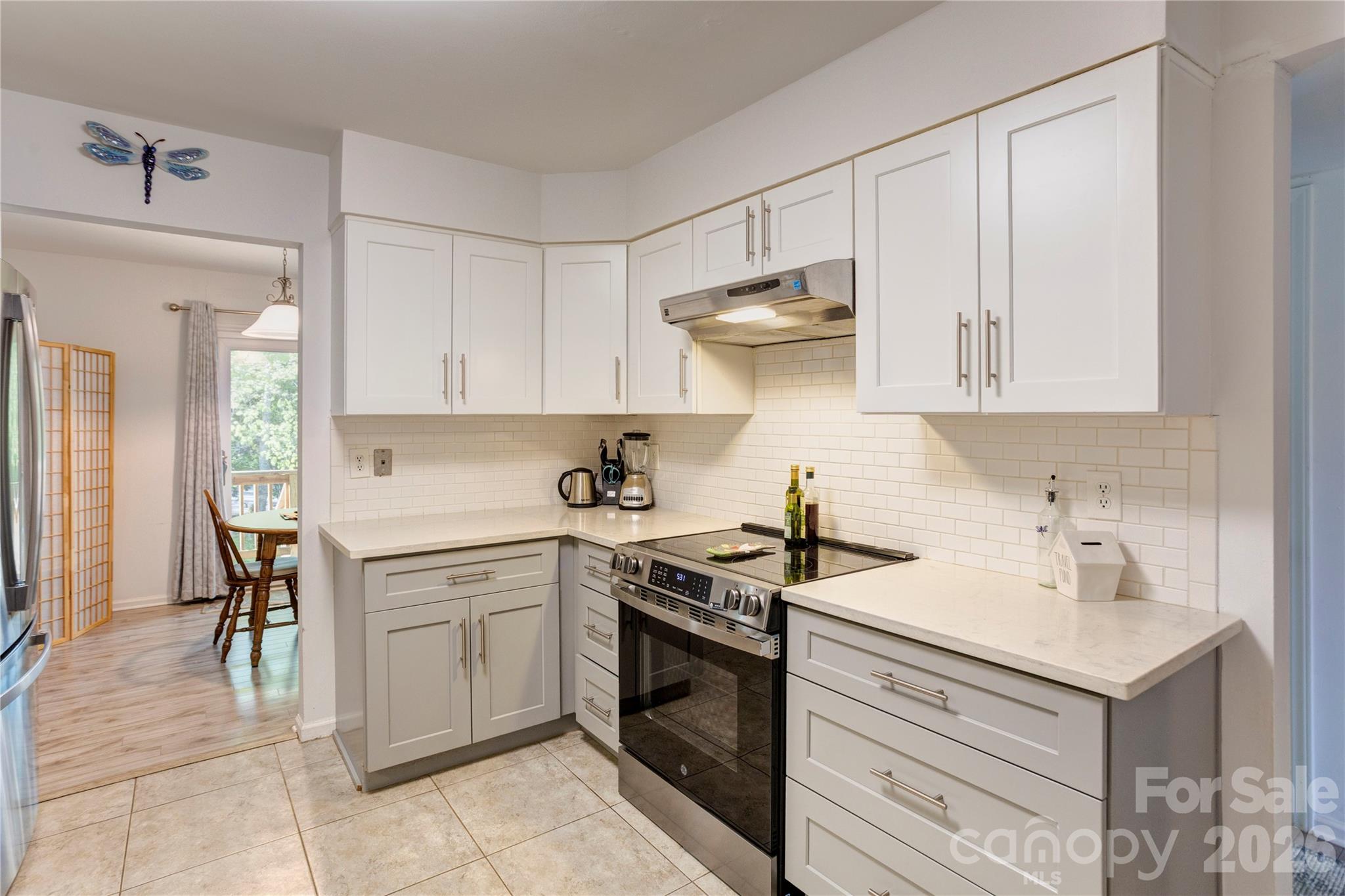 6608 Point Comfort Lane — Charlotte