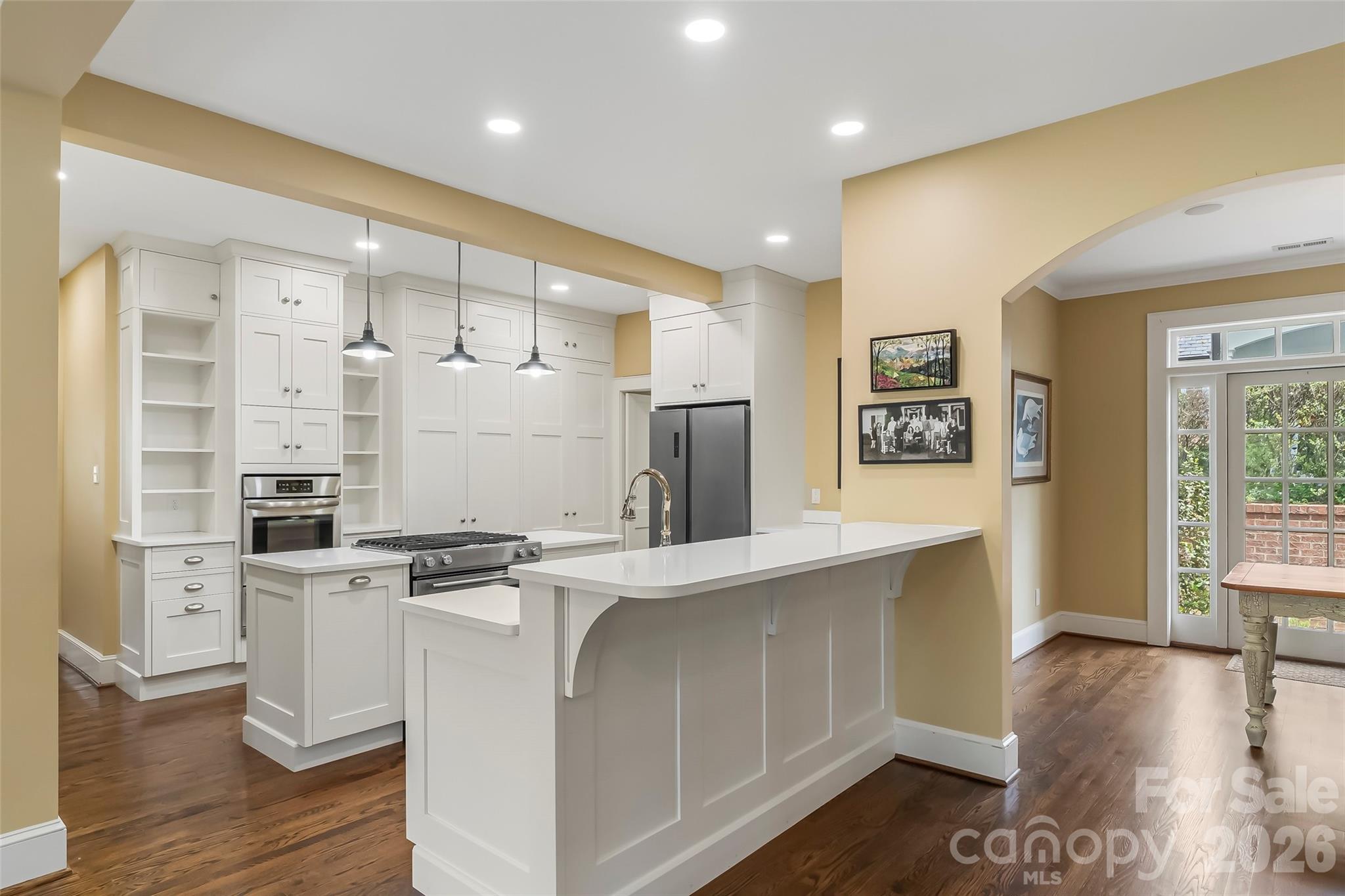 115 Riverside Court — Morganton
