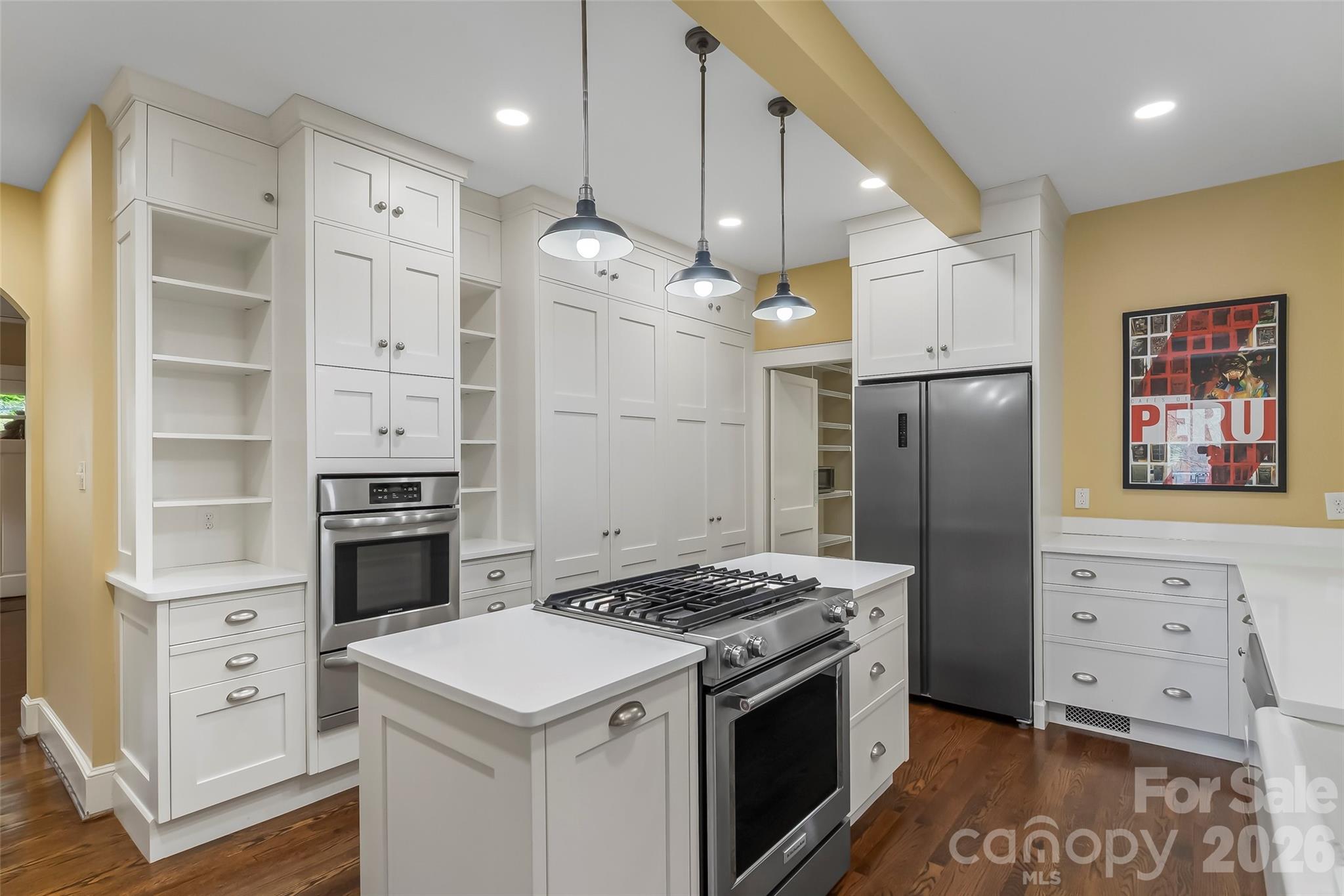 115 Riverside Court — Morganton