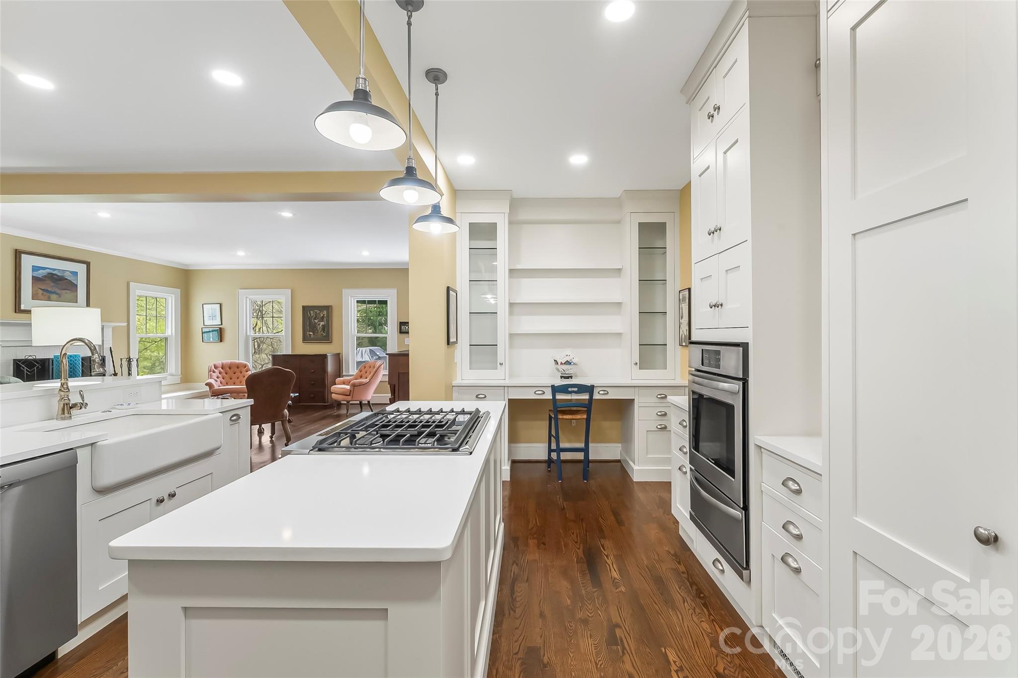 115 Riverside Court — Morganton