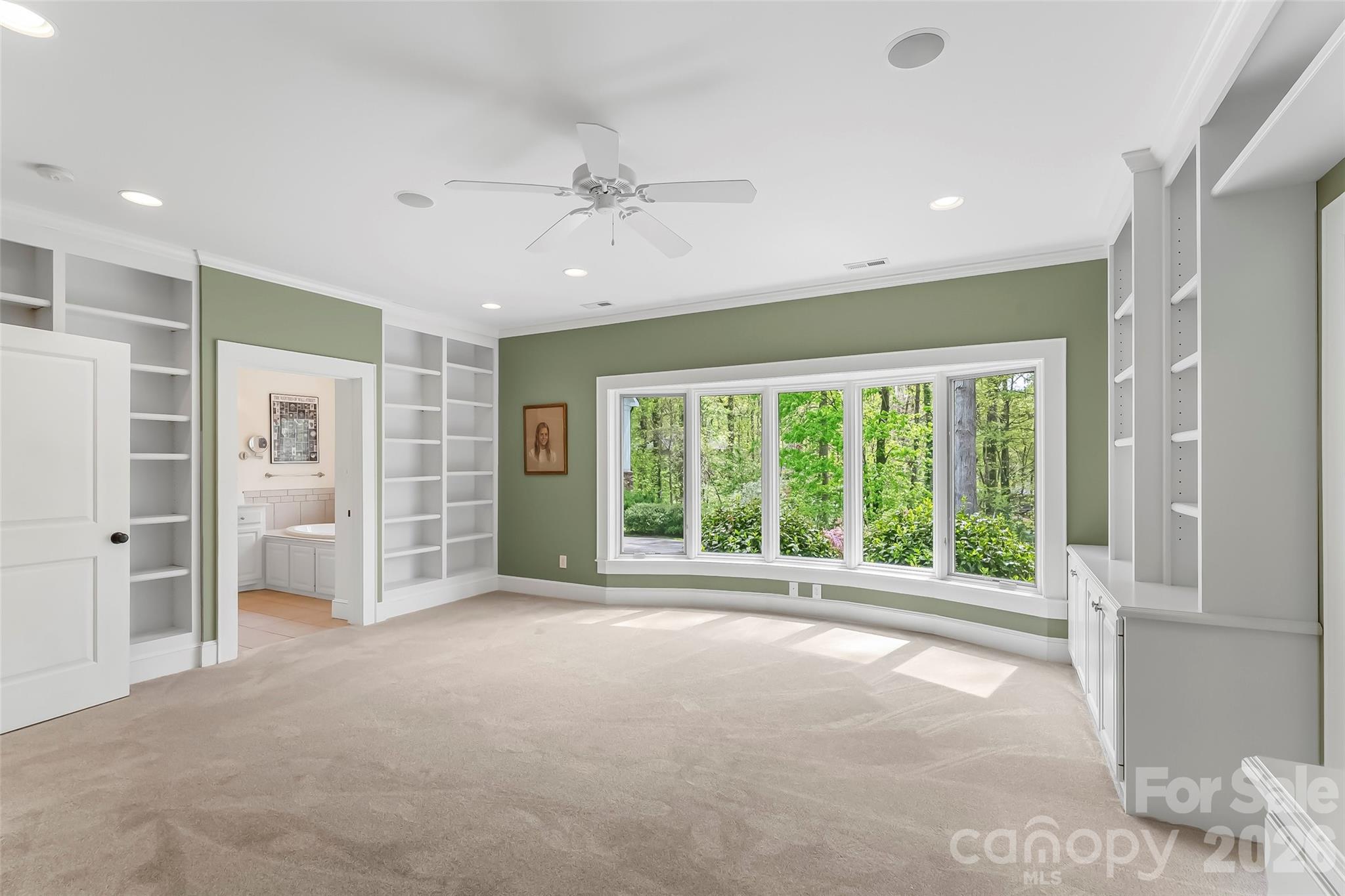 115 Riverside Court — Morganton