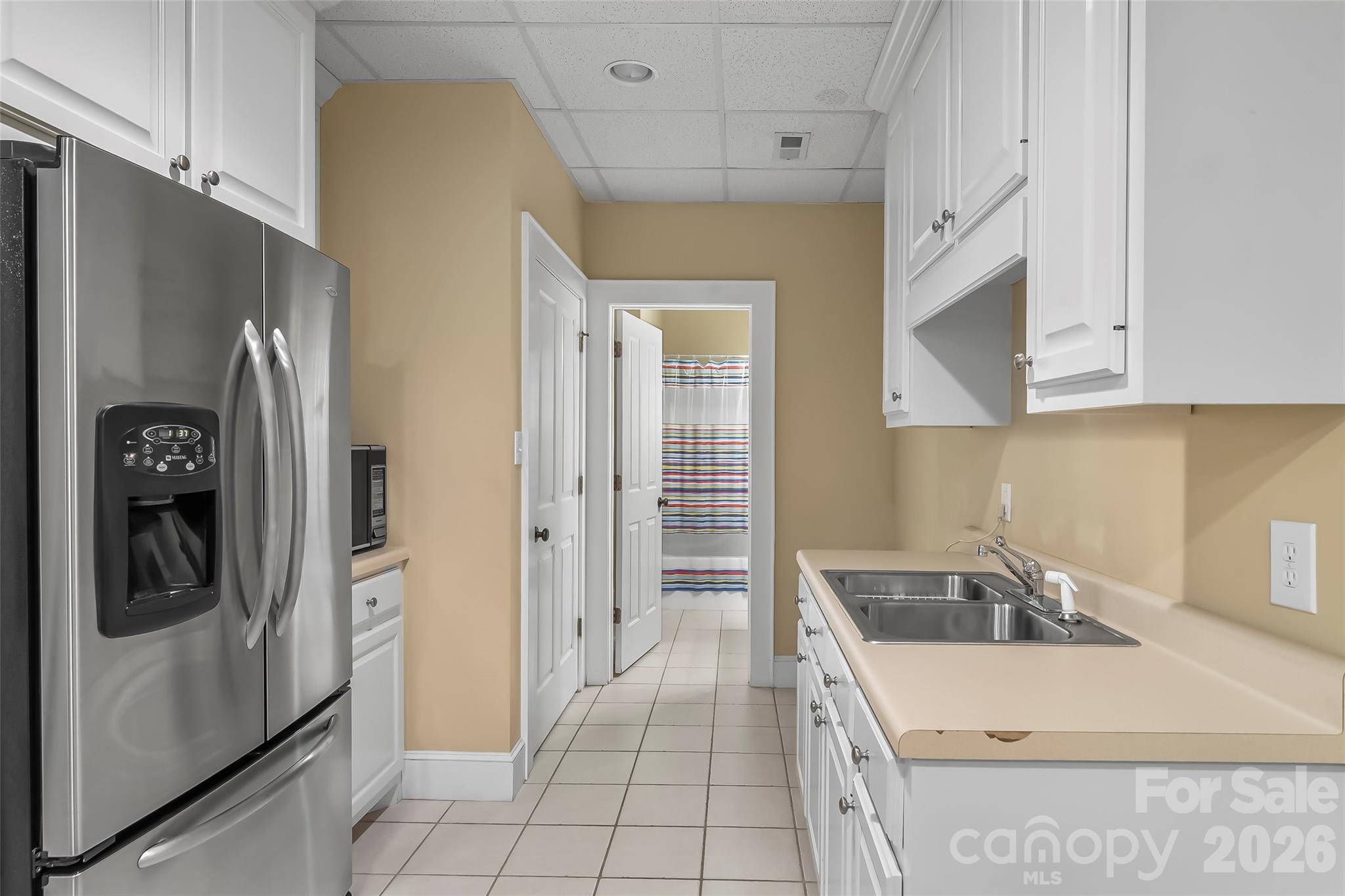 115 Riverside Court — Morganton