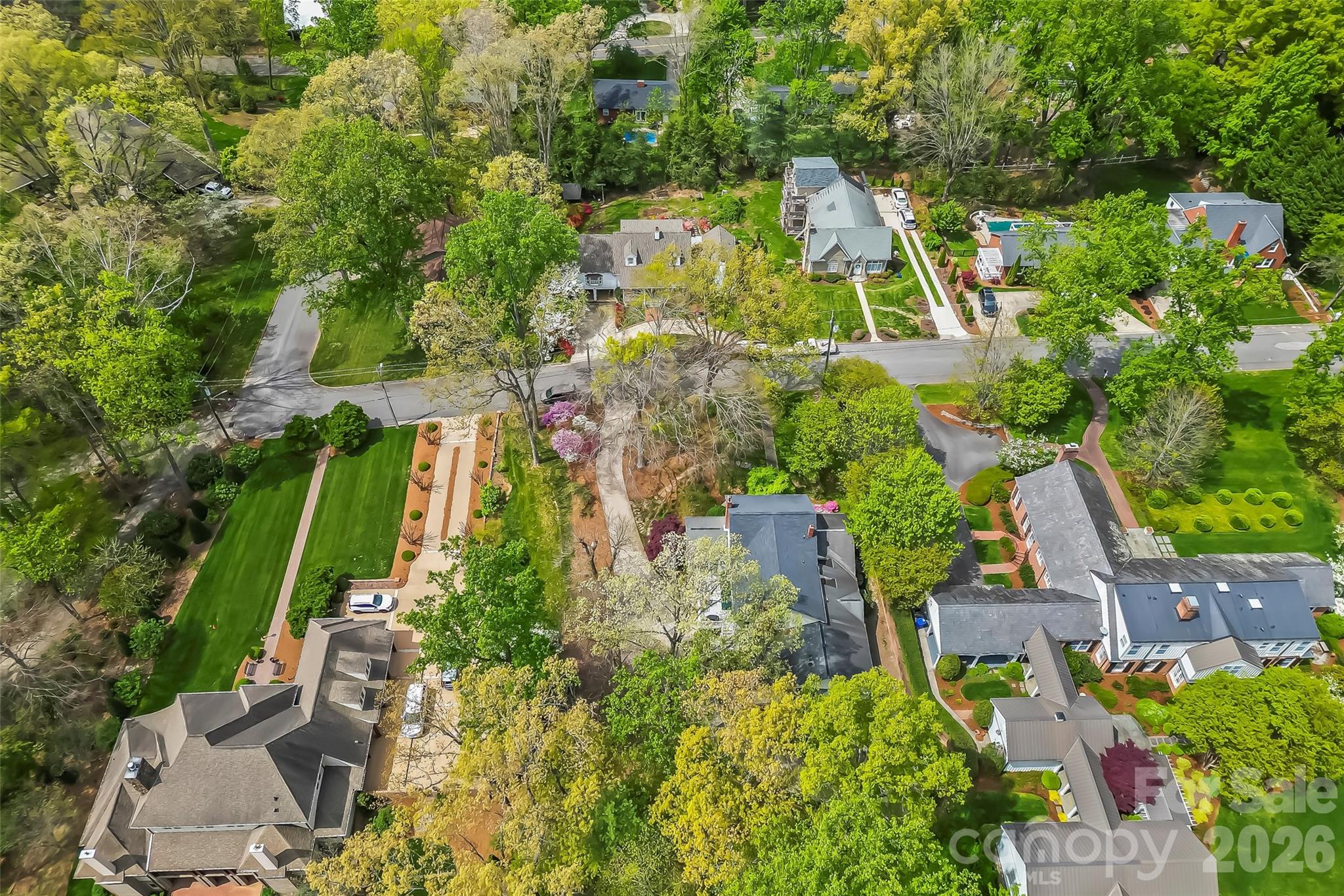 115 Riverside Court — Morganton