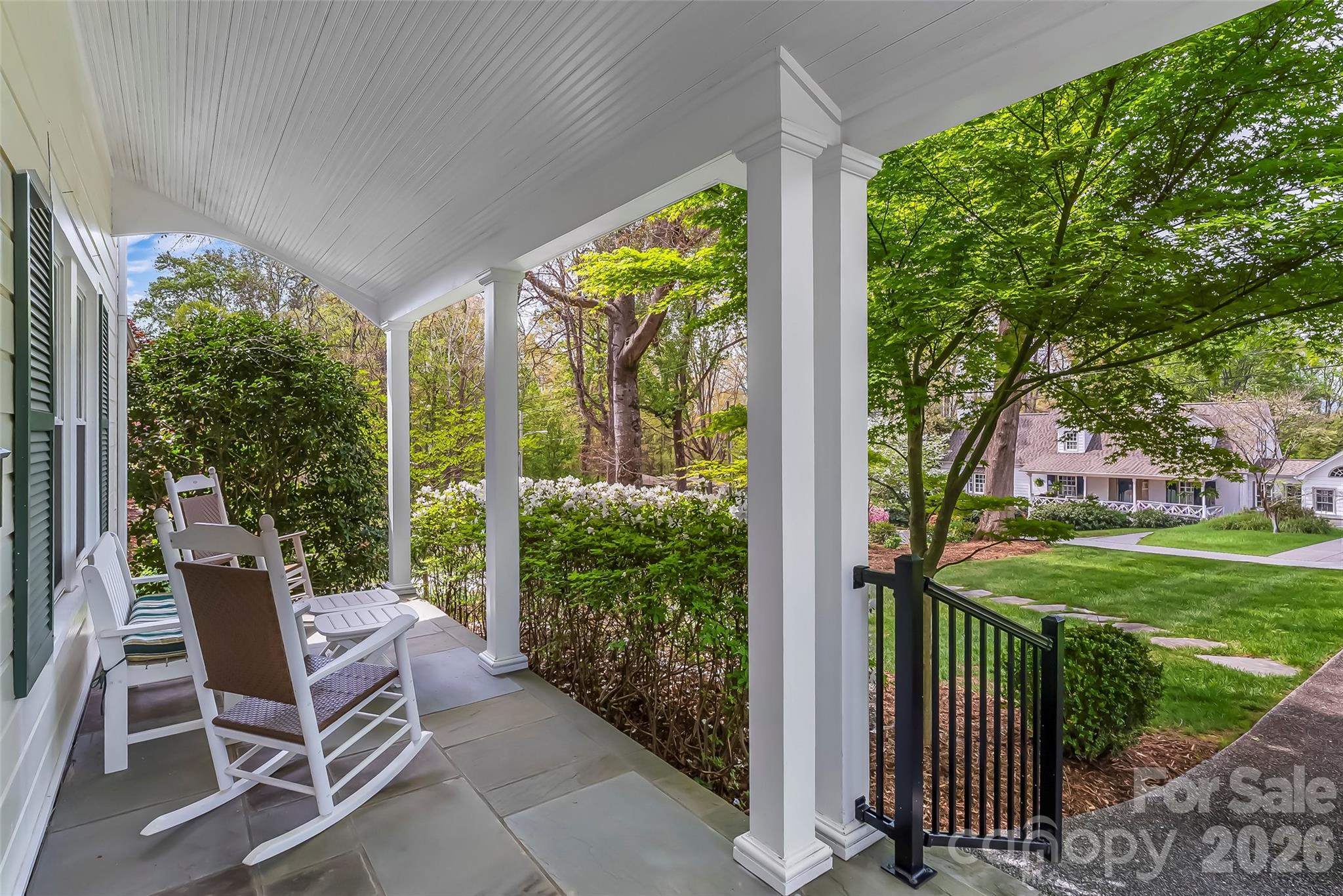 115 Riverside Court — Morganton