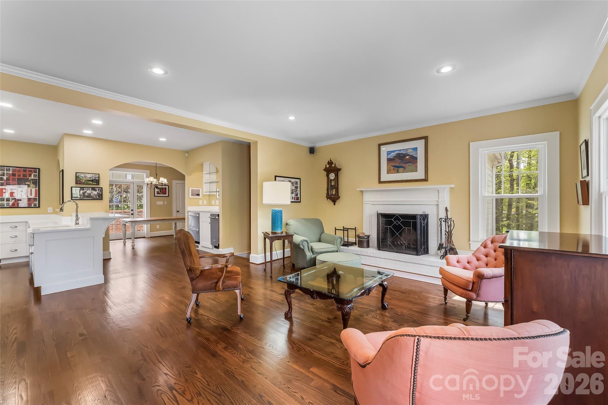 115 Riverside Court — Morganton
