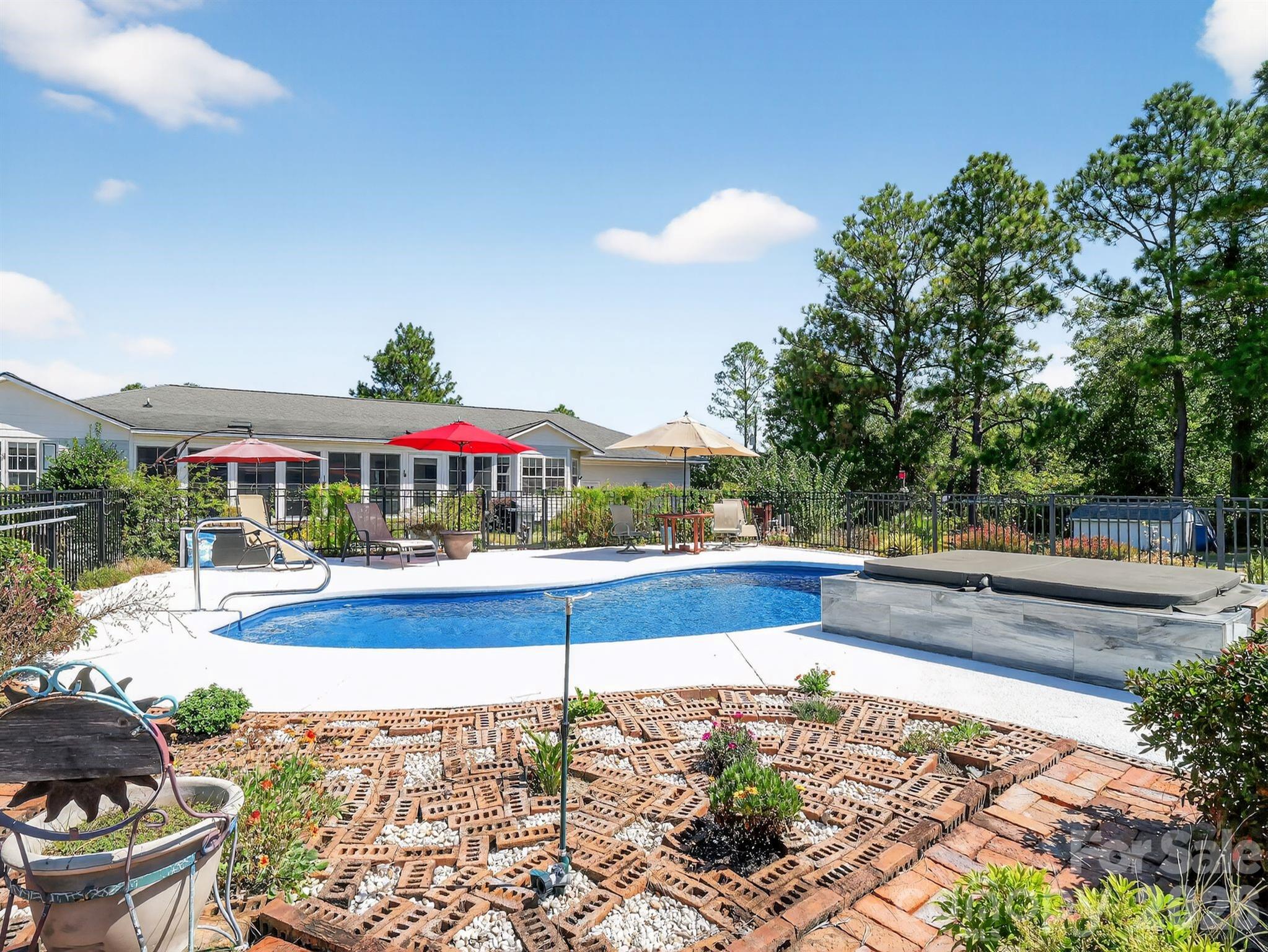 1035 Mcmillan Road — Cheraw
