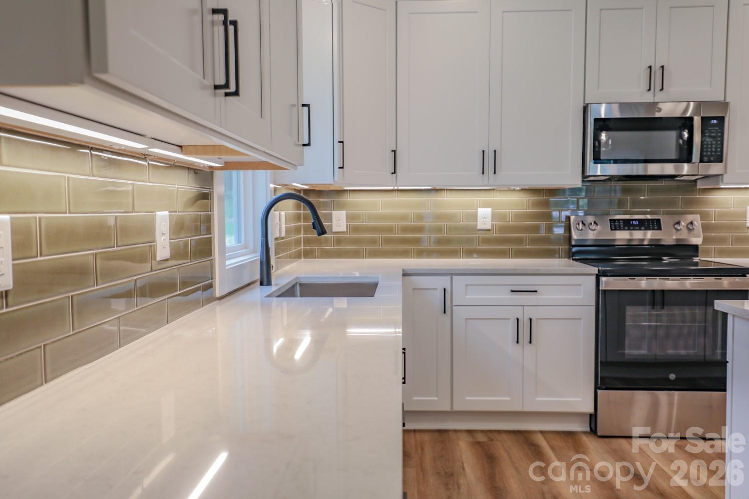 156 Oakdale Drive — Morganton