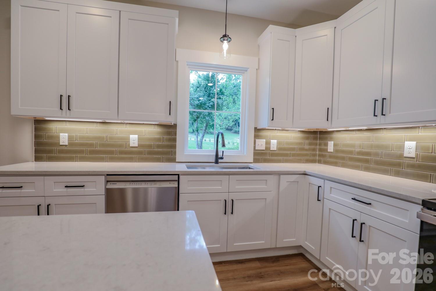 156 Oakdale Drive — Morganton