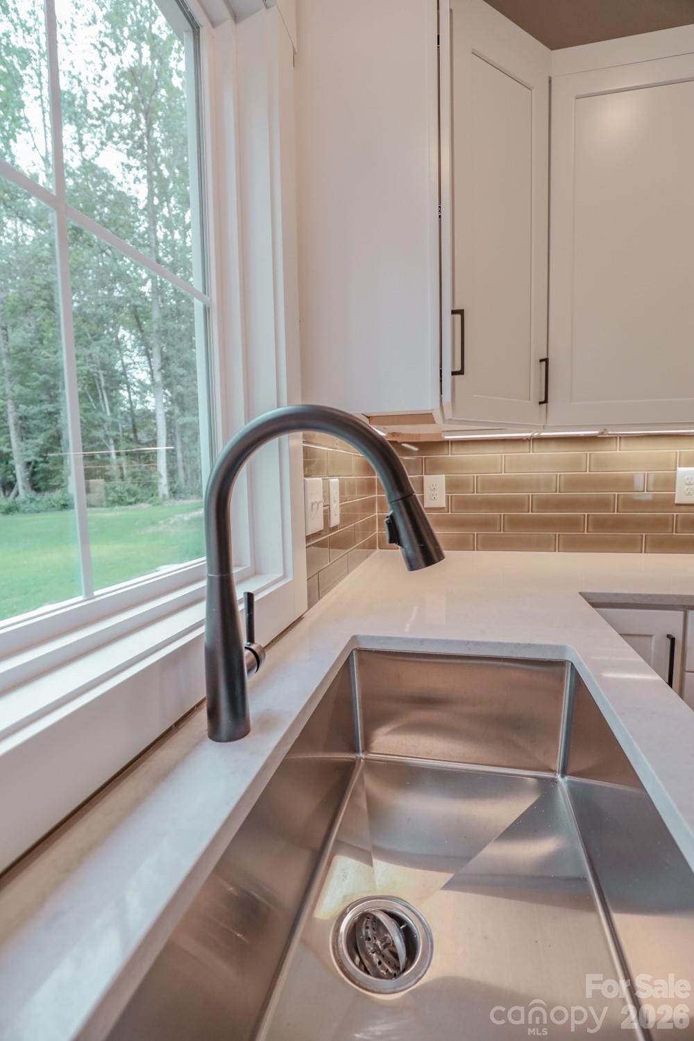 156 Oakdale Drive — Morganton