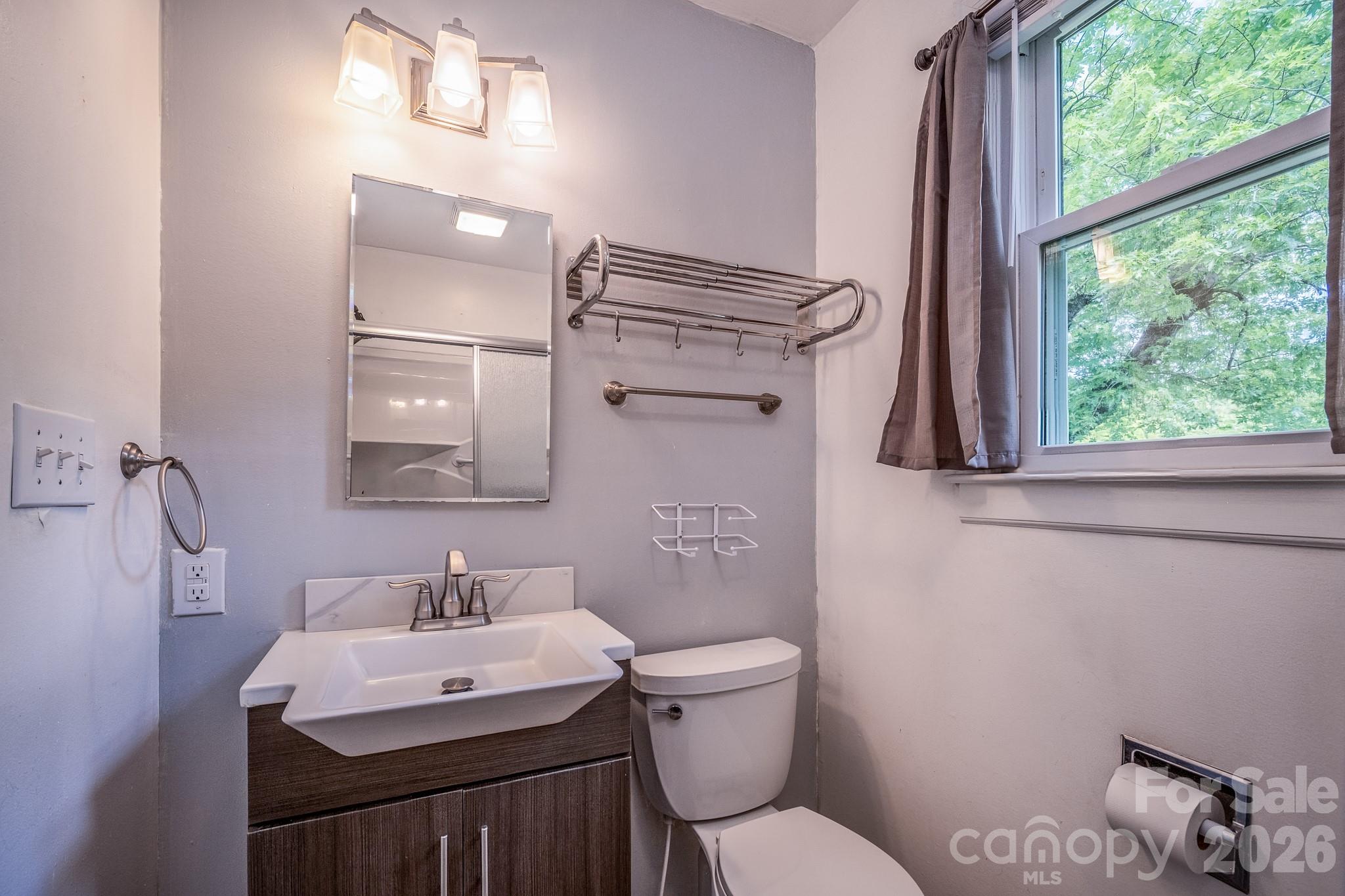 41 Trowbridge Lane — Brevard