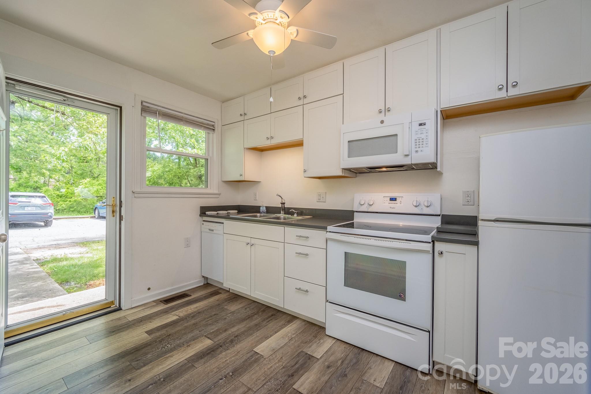 41 Trowbridge Lane — Brevard