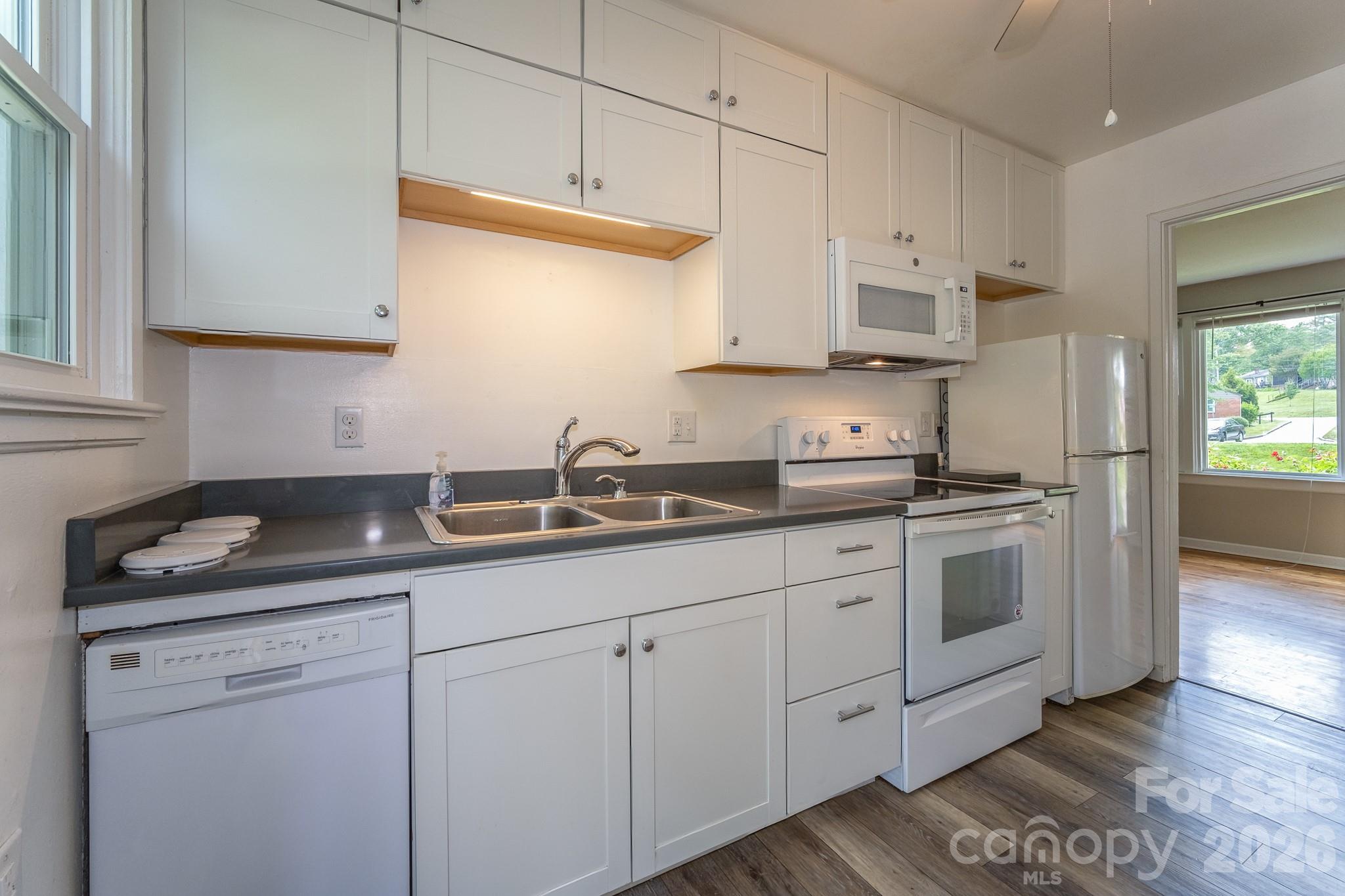 41 Trowbridge Lane — Brevard