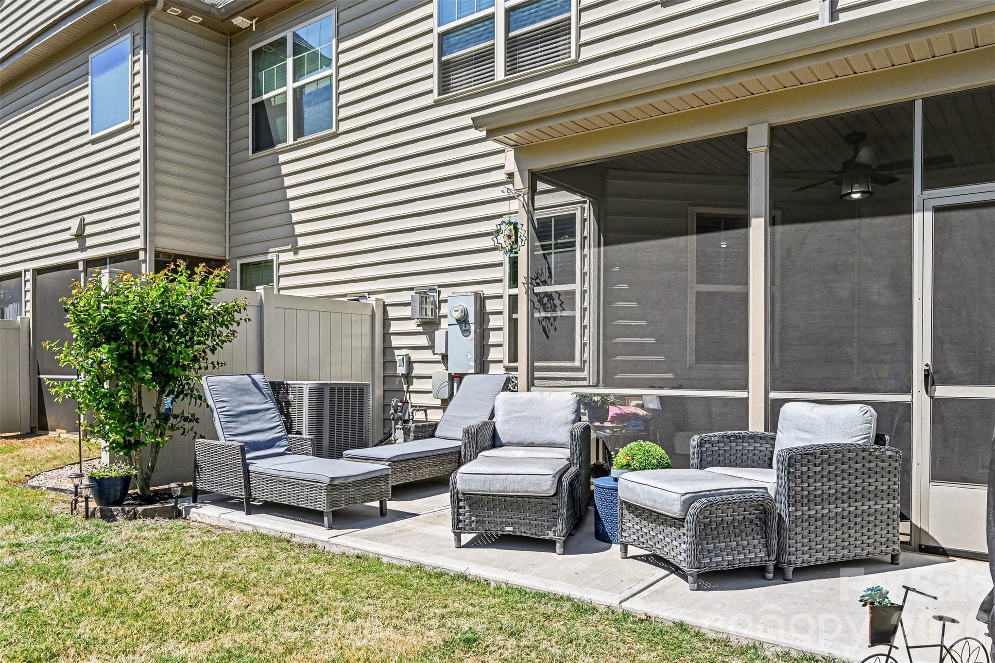 509 Common Raven Court — Fort Mill