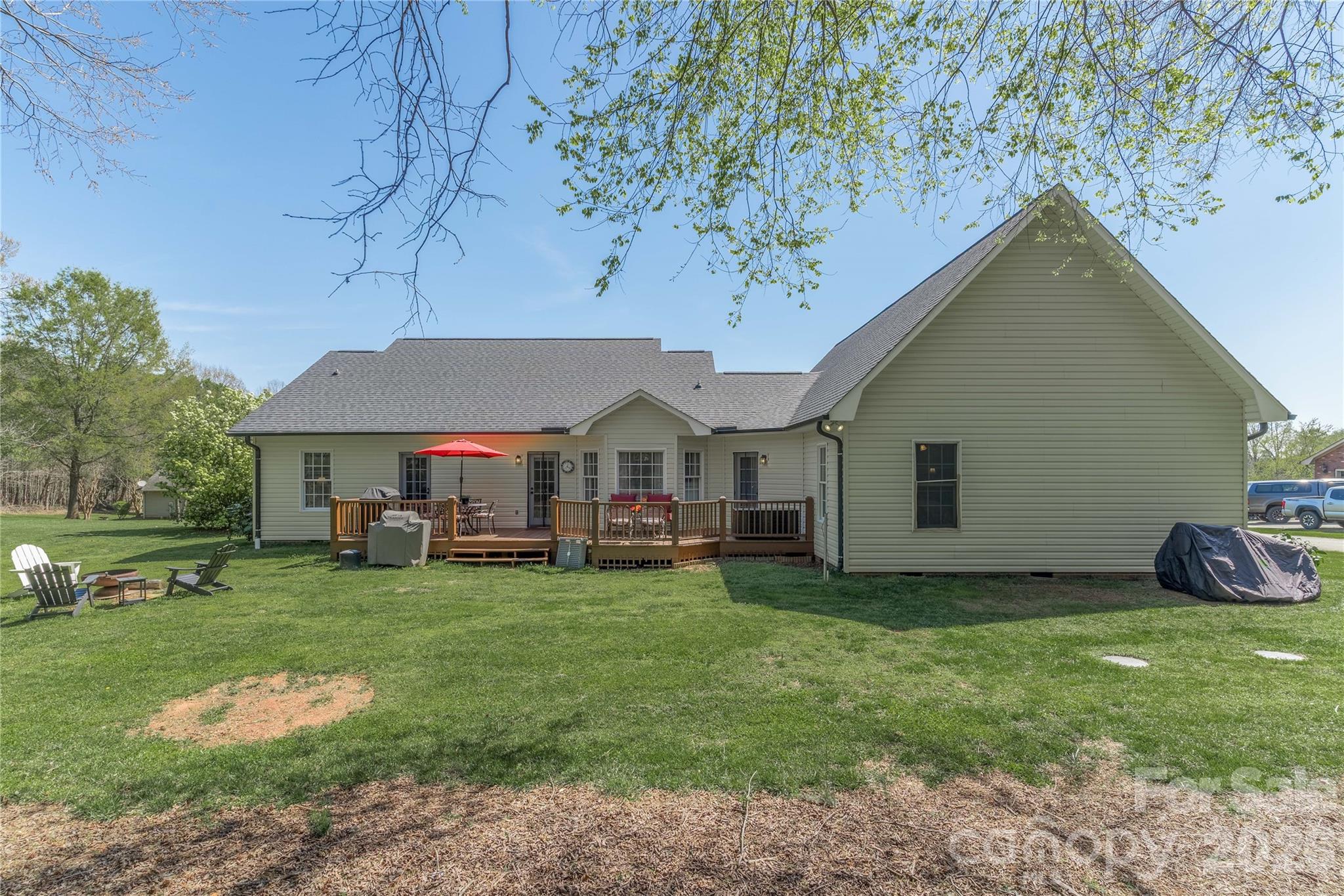 127 Millbranch Lane — Statesville