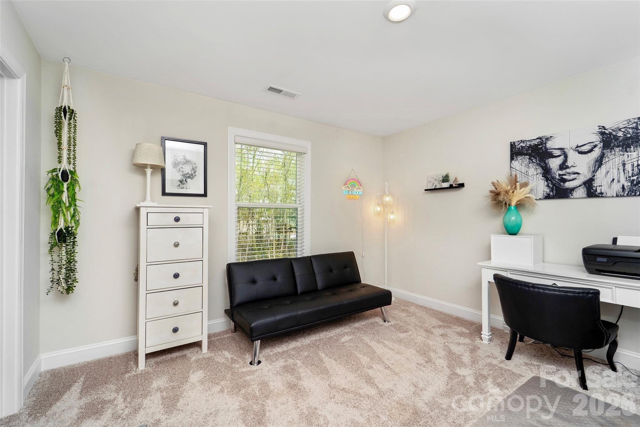 132 Tradesmen Trail — Troutman